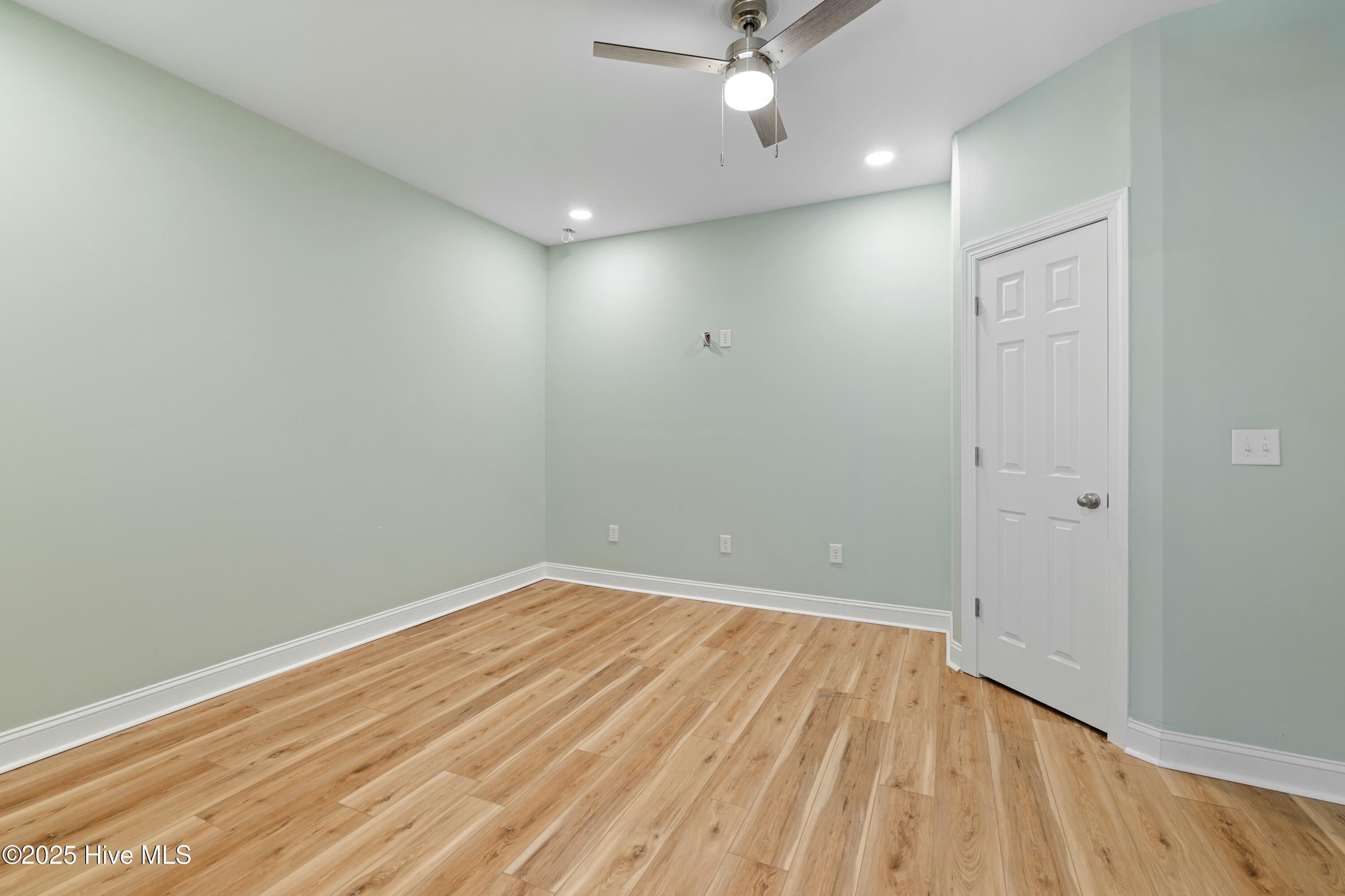 311 Kingfisher Lane Property Photo 46