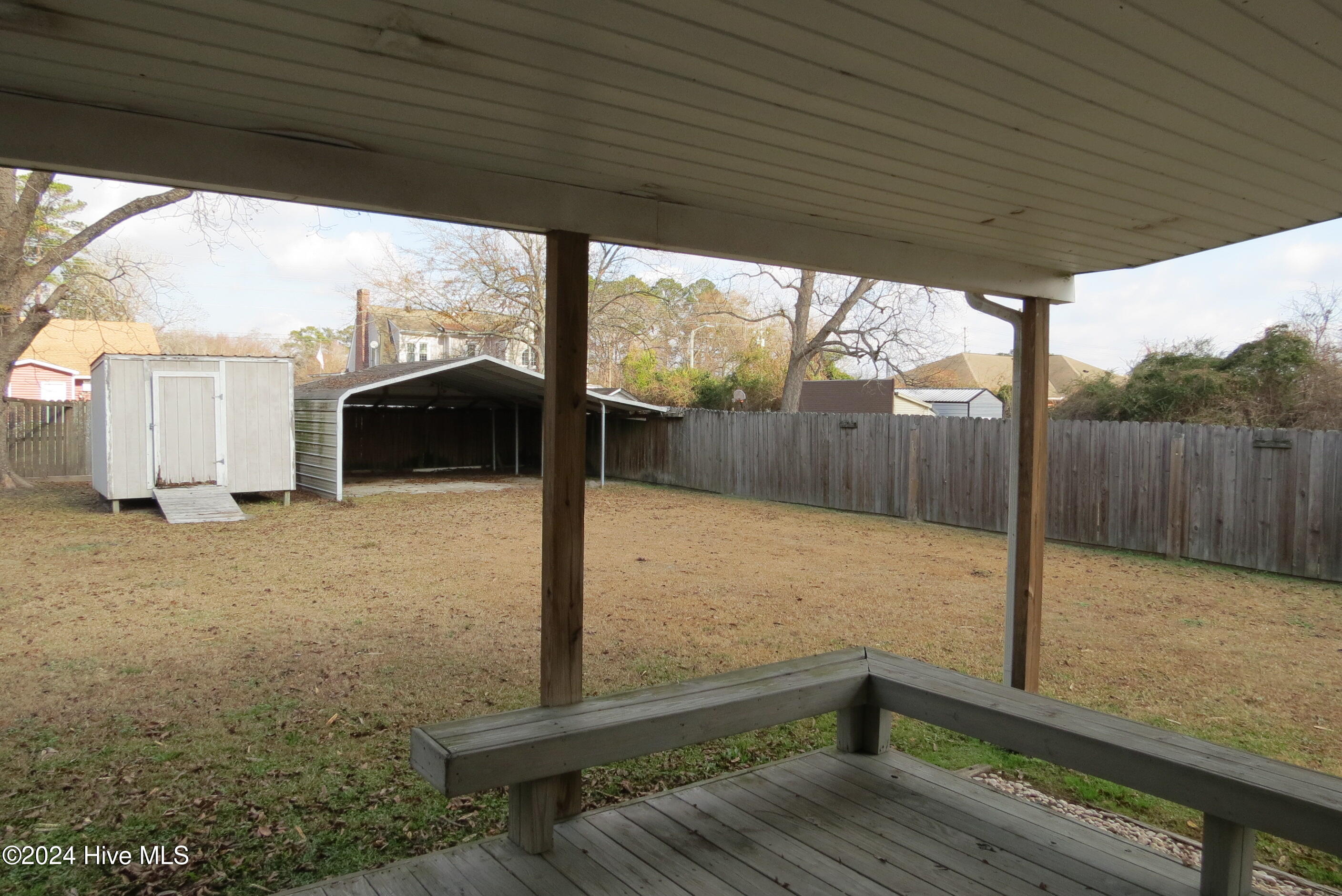 402 South Street B Property Photo 16