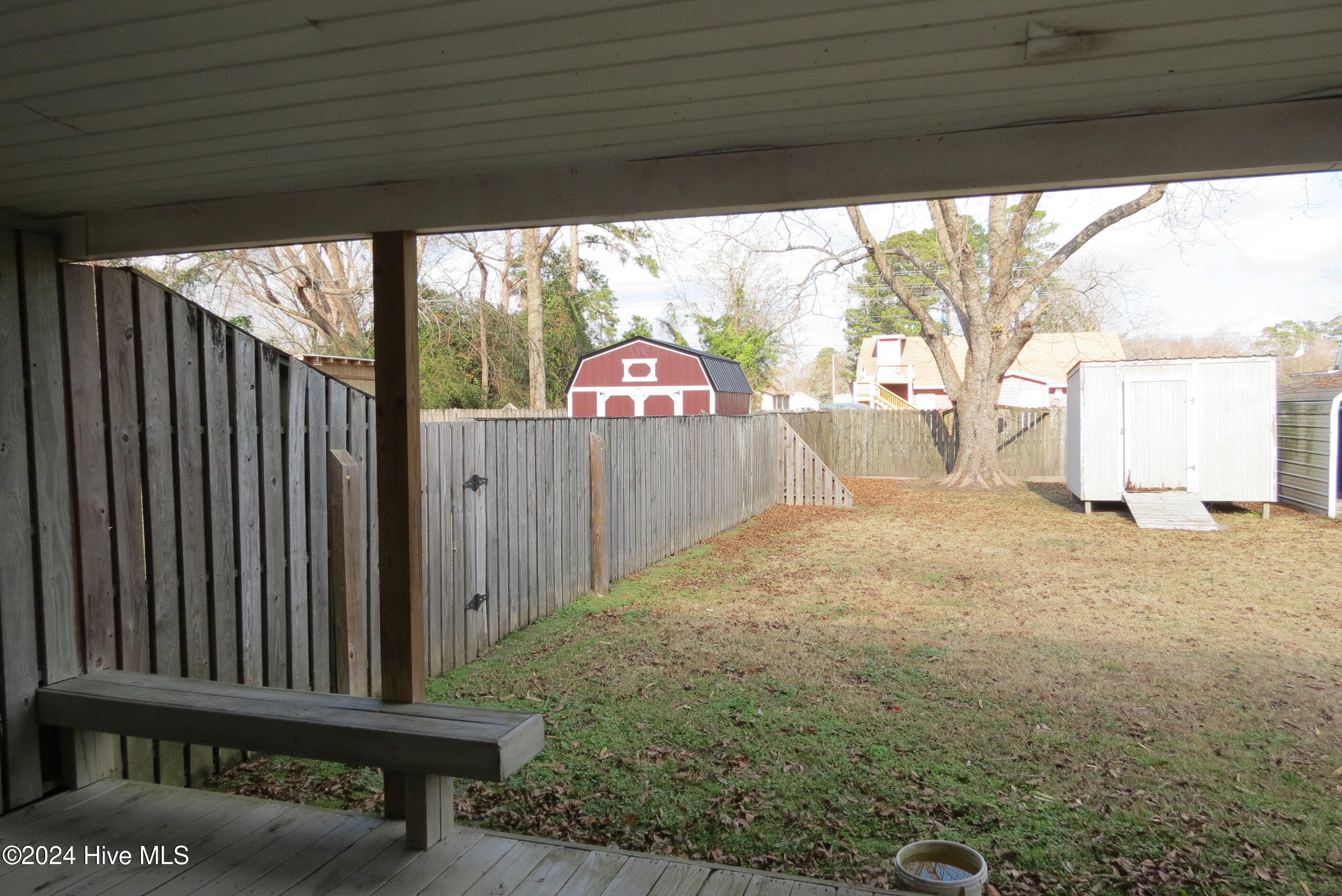 402 South Street B Property Photo 17
