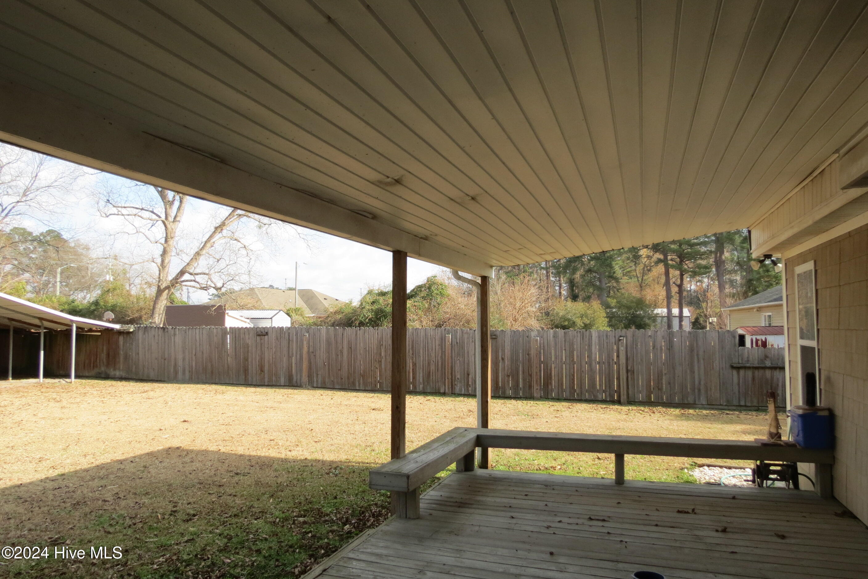 402 South Street B Property Photo 18