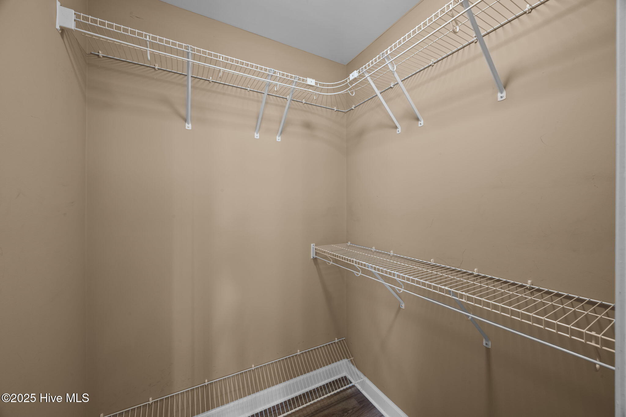 402 South Street B Property Photo 25