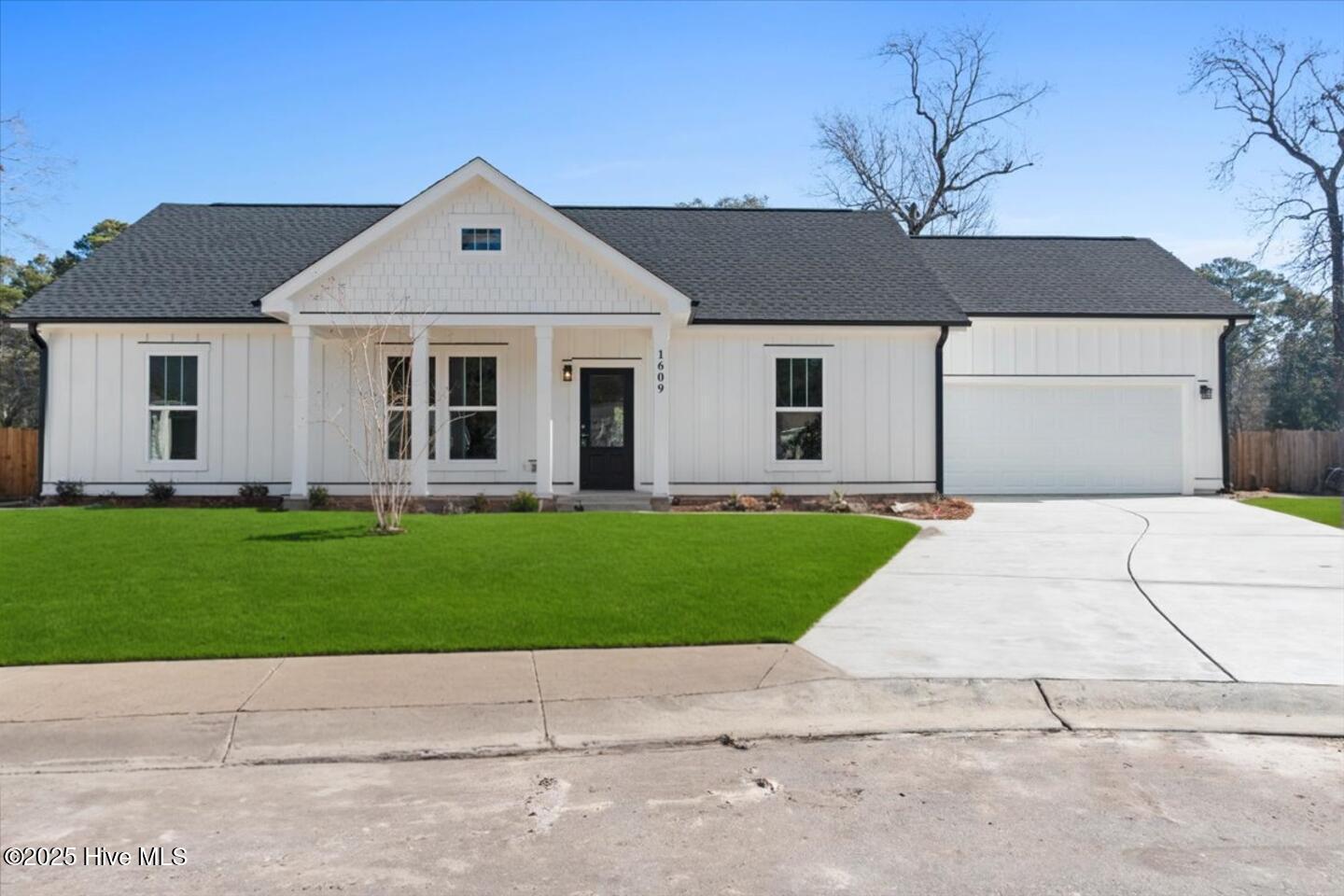 1609 Fawn Court Property Photo