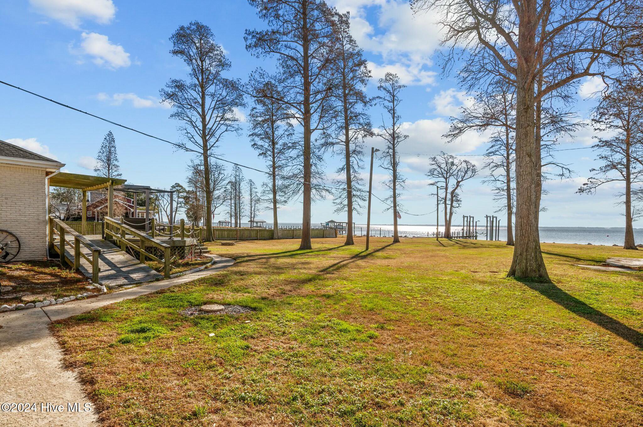 325 Clark Road Property Photo 34