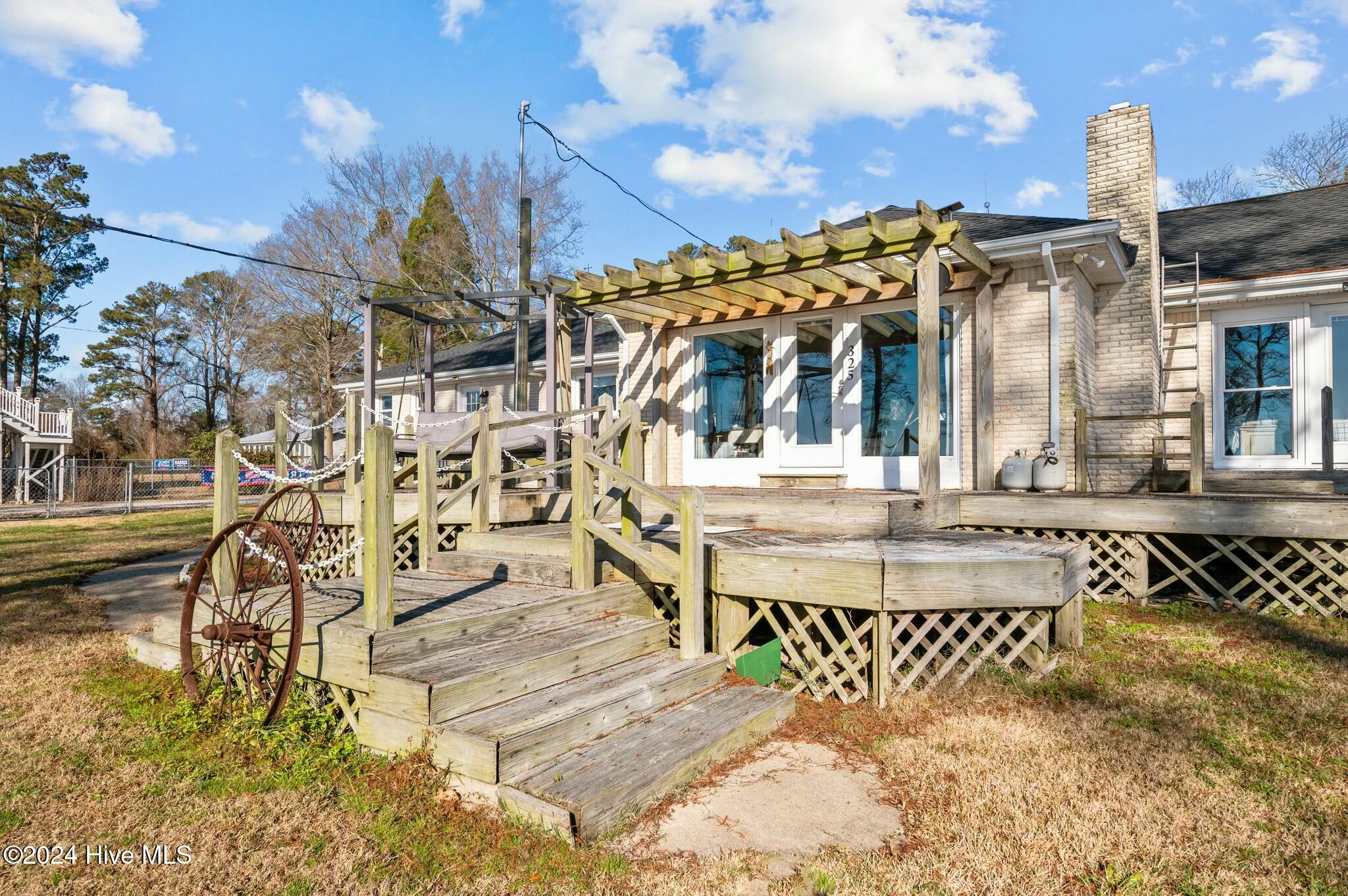 325 Clark Road Property Photo 37