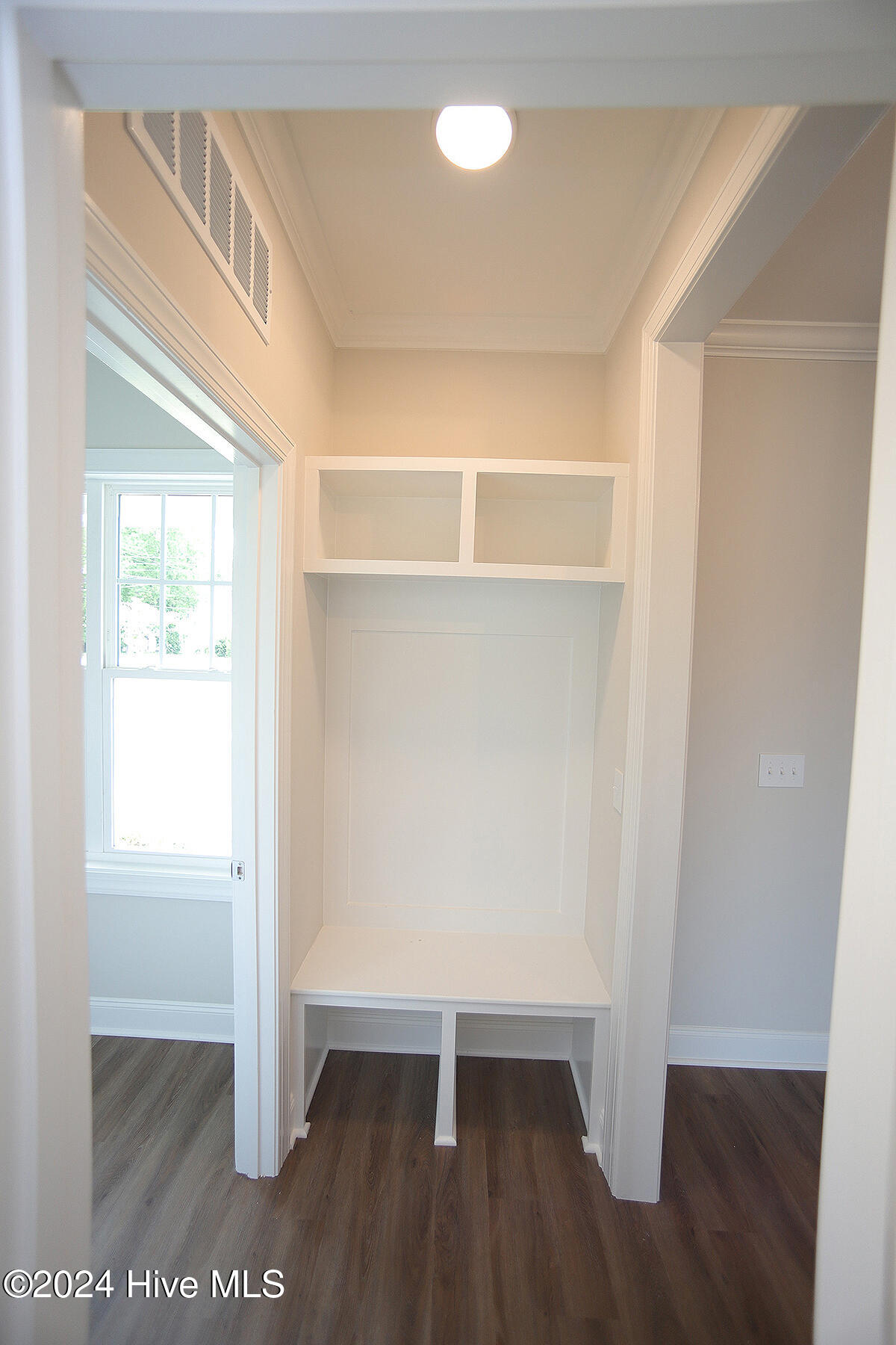 211 W Harnett Street Property Photo 21