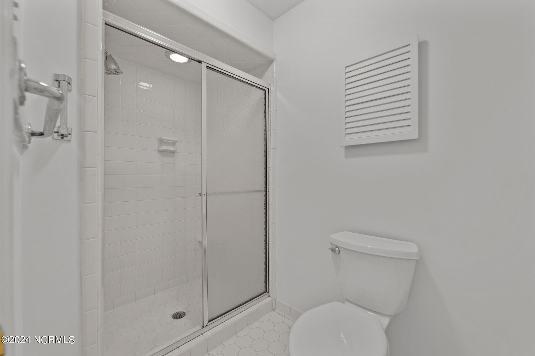 636 Redwood Drive Property Photo 19