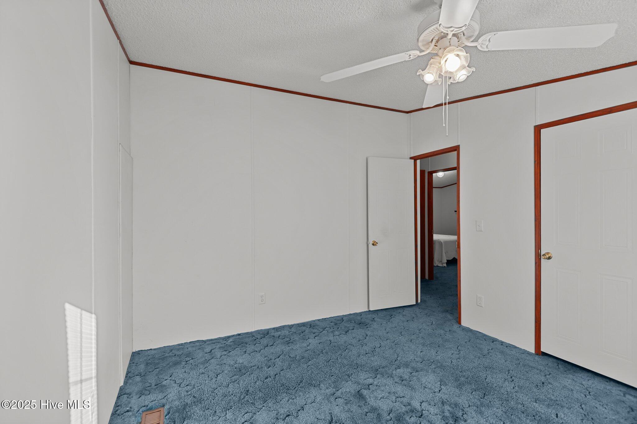 230 Fox Run Drive Property Photo 17