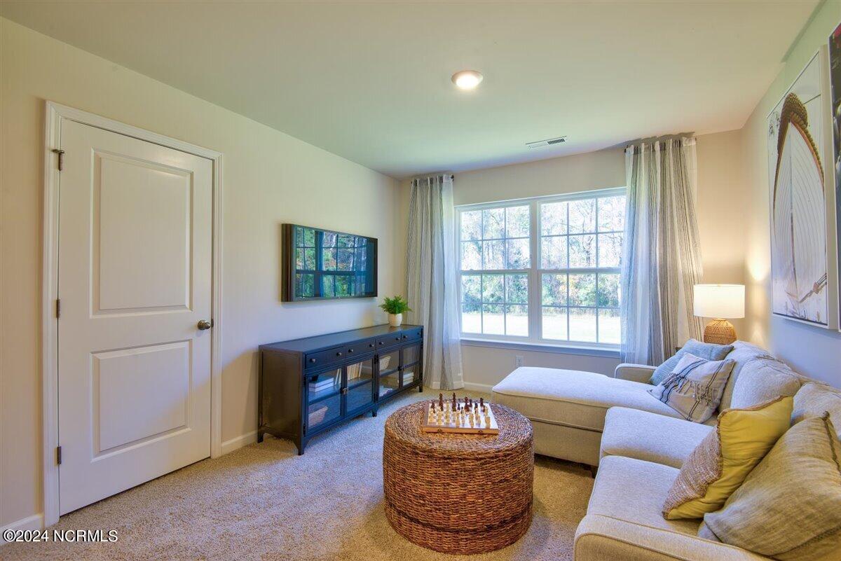 1136 Queensland Lane Property Photo 36