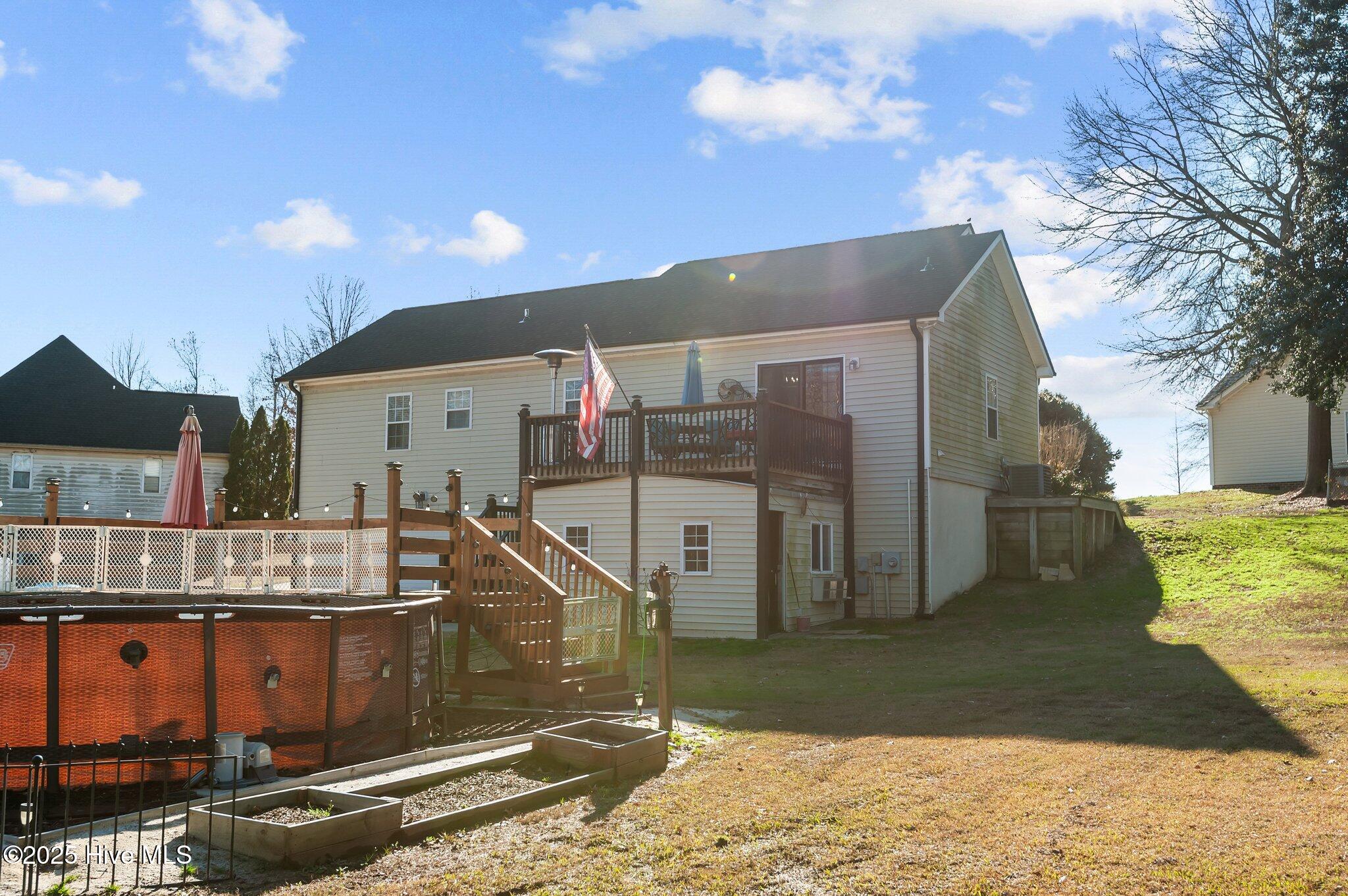 207 Jordan Bluff Drive Property Photo 40