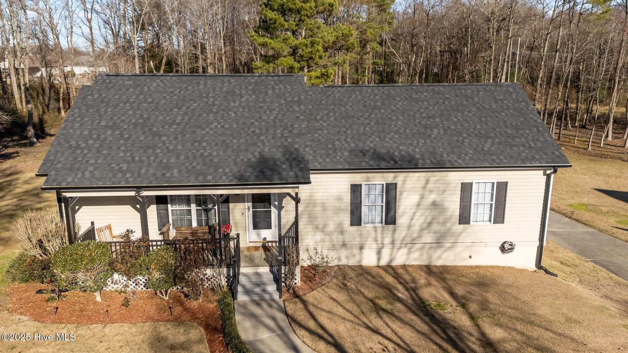 207 Jordan Bluff Drive Property Photo 41