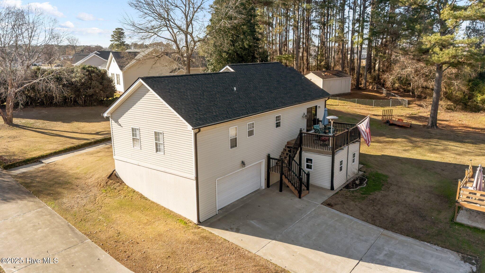207 Jordan Bluff Drive Property Photo 43