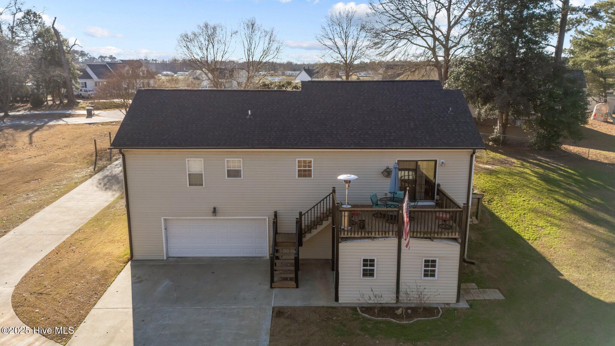 207 Jordan Bluff Drive Property Photo 44