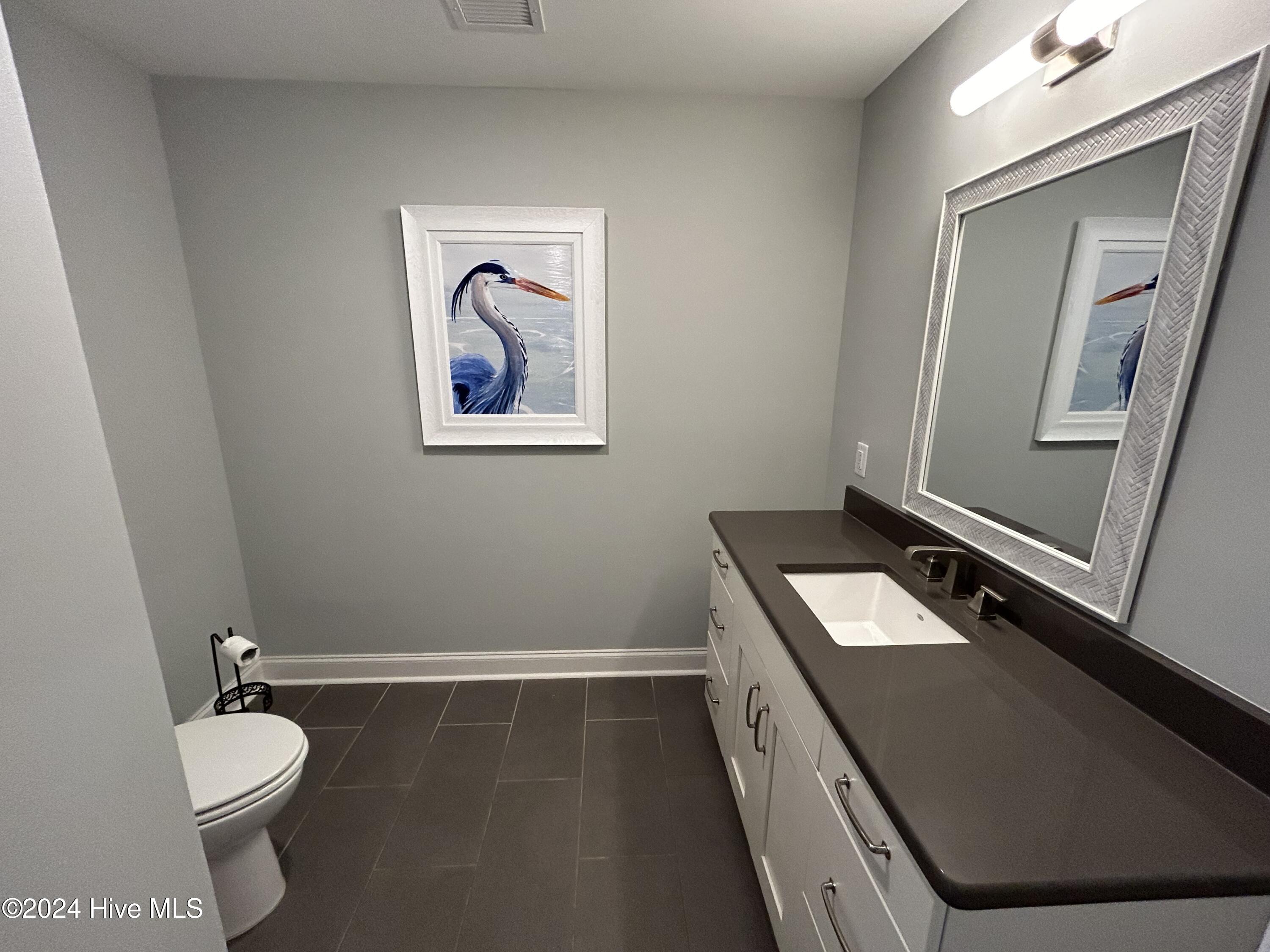 240 N Water Street 1256 Property Photo 6