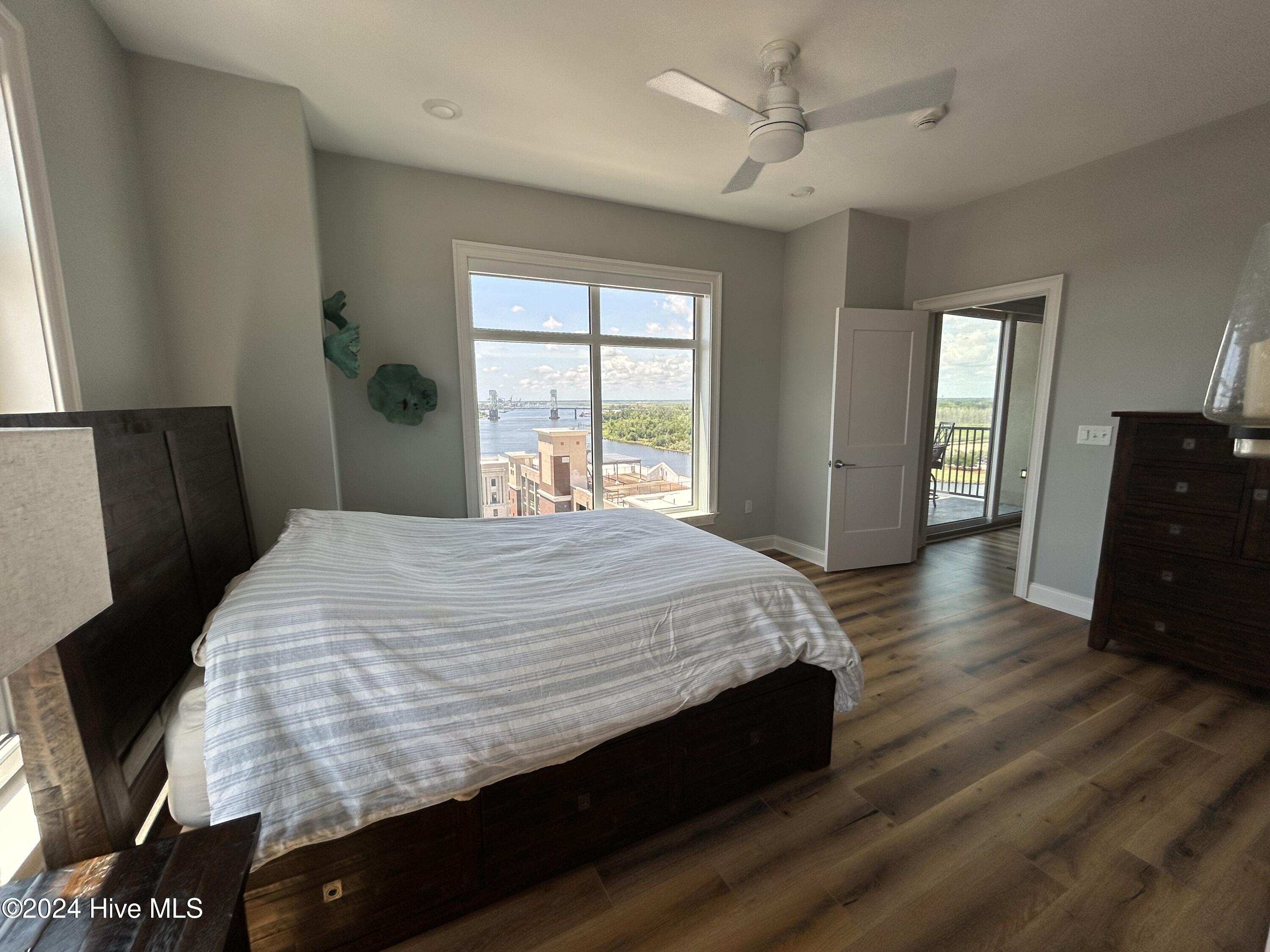 240 N Water Street 1256 Property Photo 15
