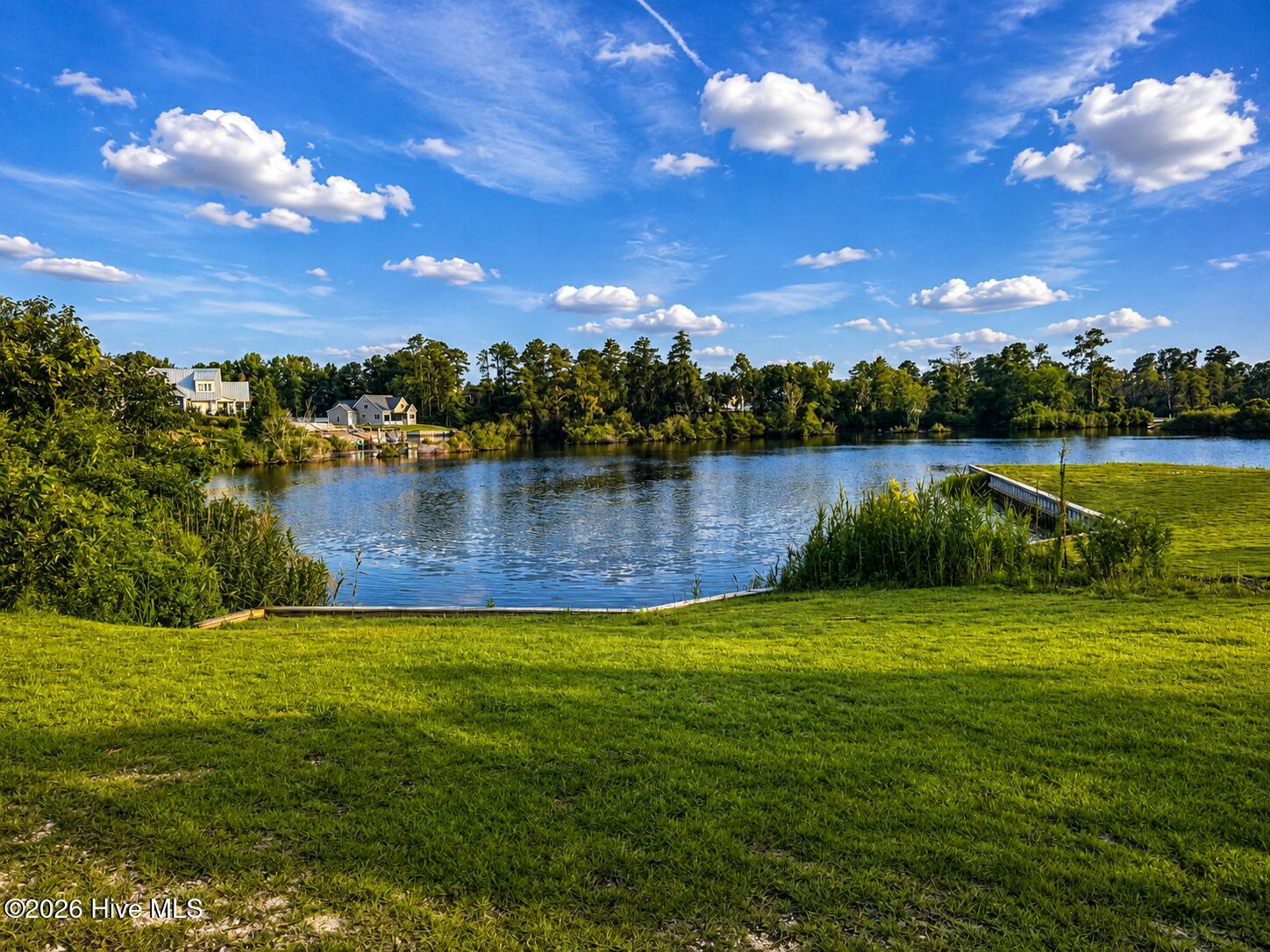 101 29 Shoreview Drive Property Photo 1