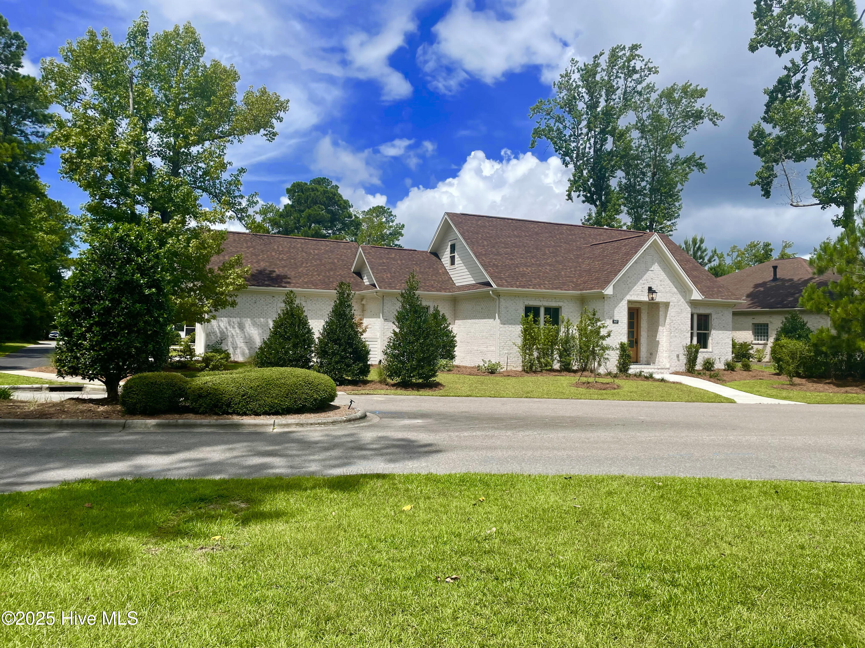 3605 Rosewood Landing Drive Property Photo 2