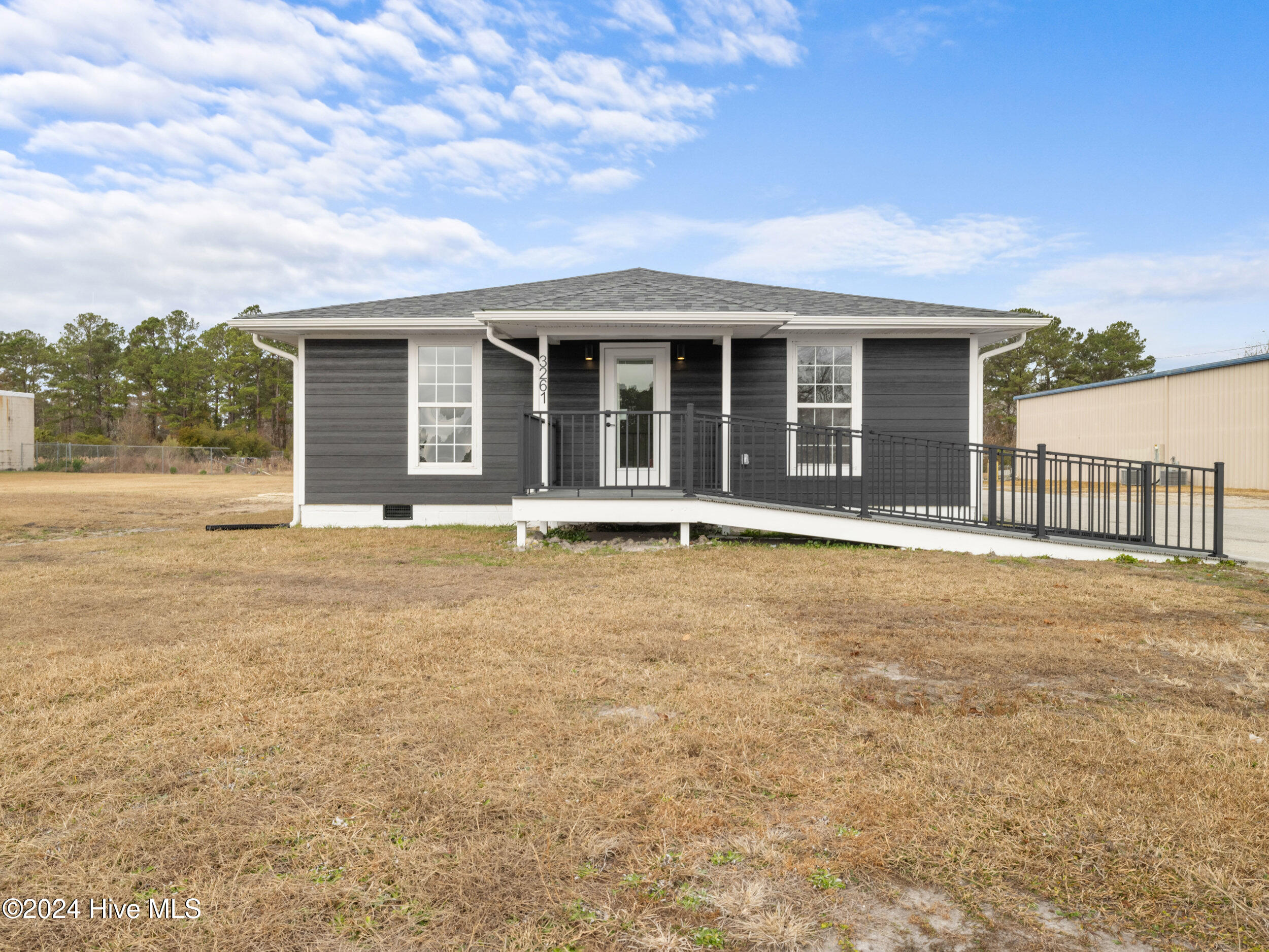 3261 New Bern Highway 100 Property Photo 1