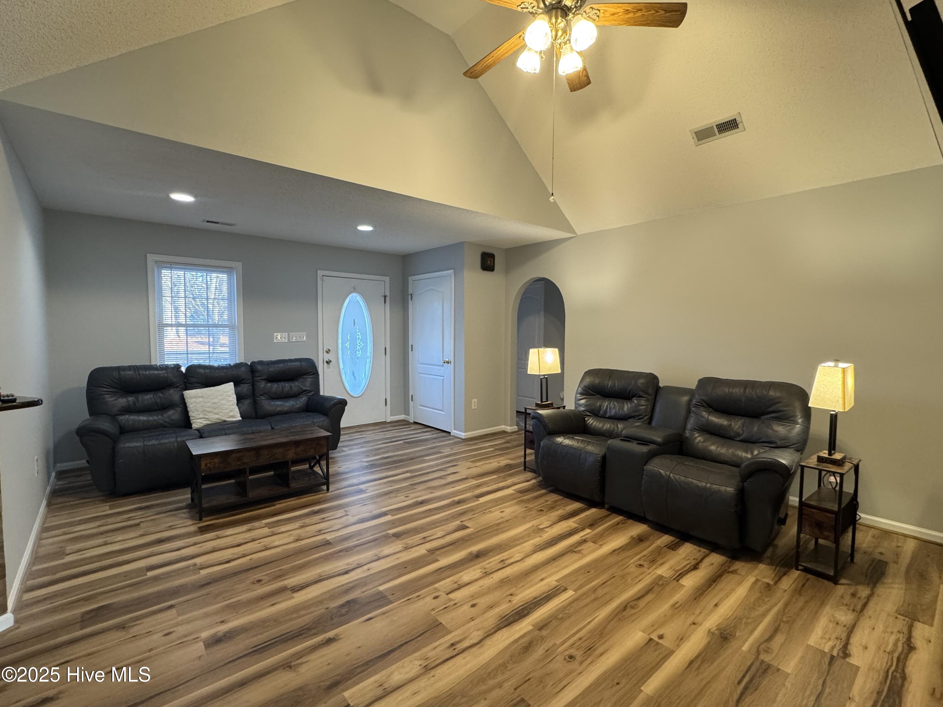 101 Canal Street Property Photo 3