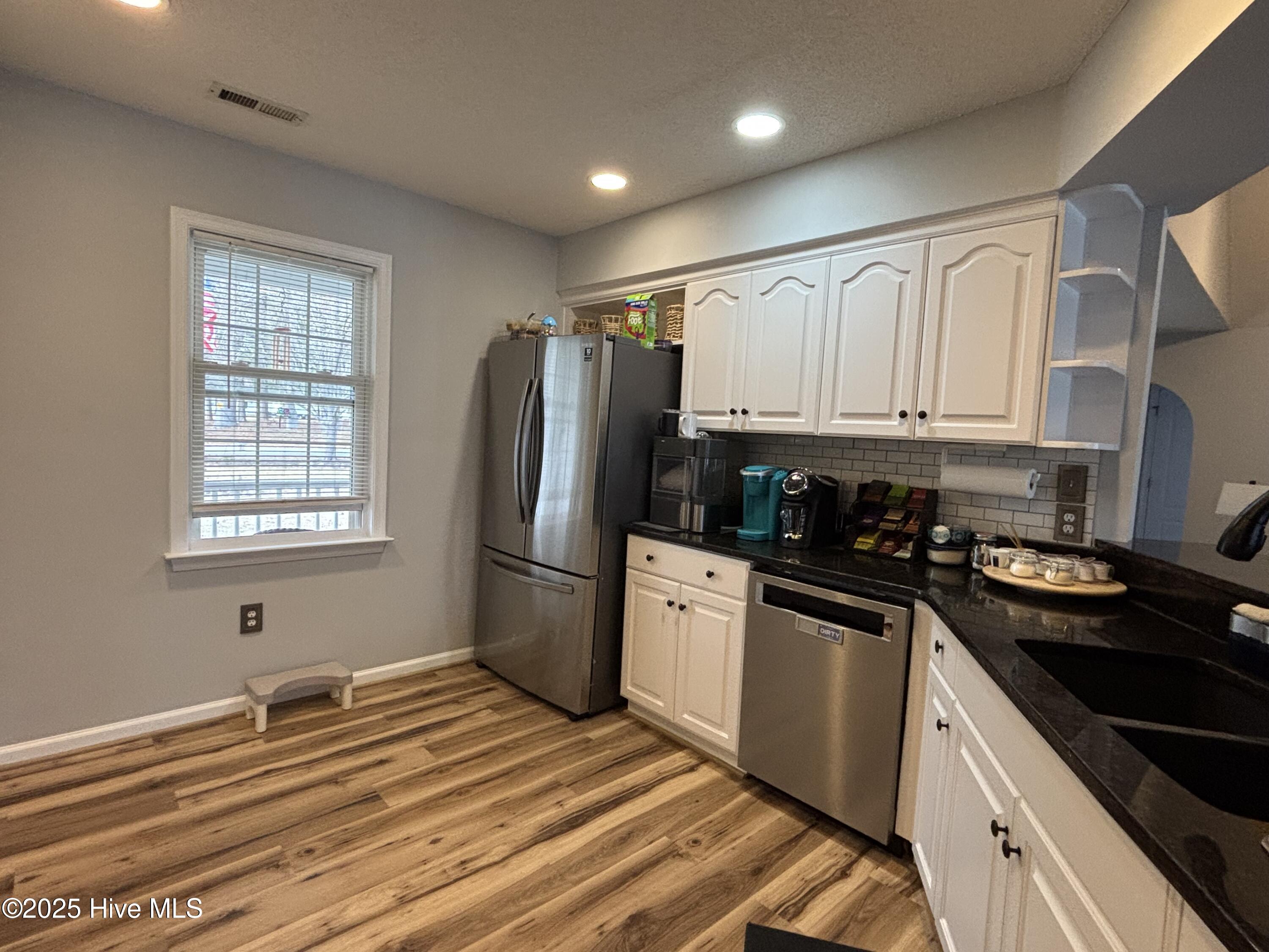 101 Canal Street Property Photo 5