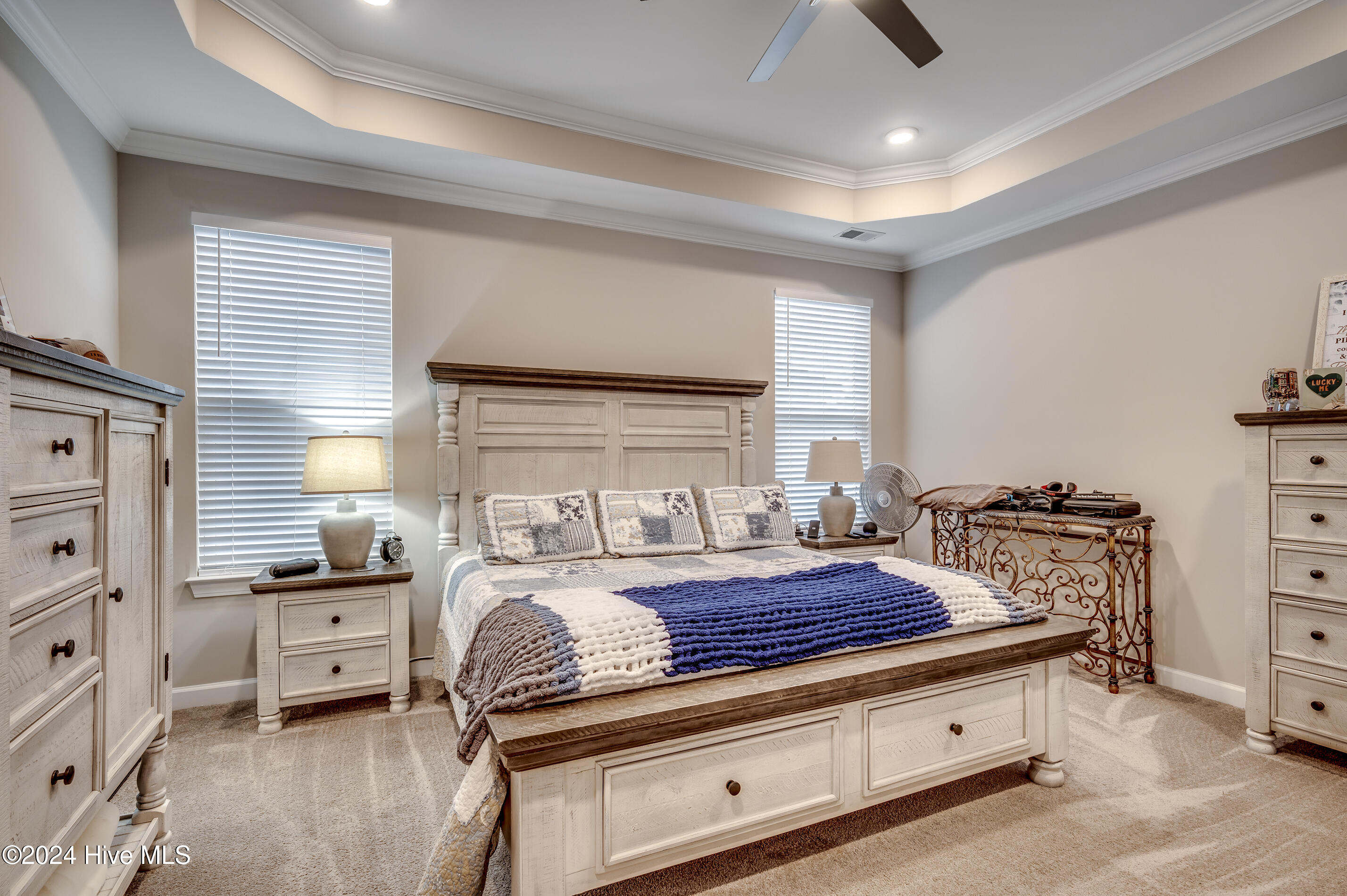 2023 Singing Palm Loop Property Photo 13