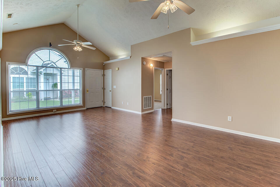4626 Turtle Dove Court Property Photo 4