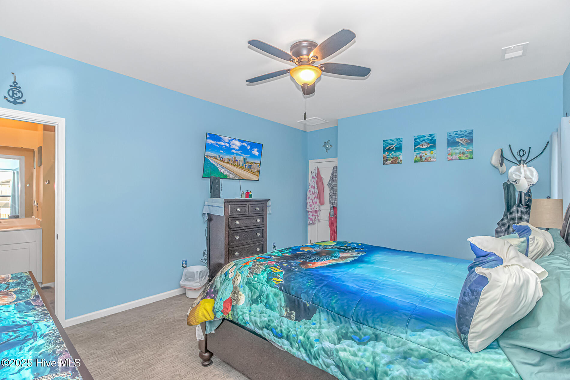 624 Watercliff Drive Property Photo 14