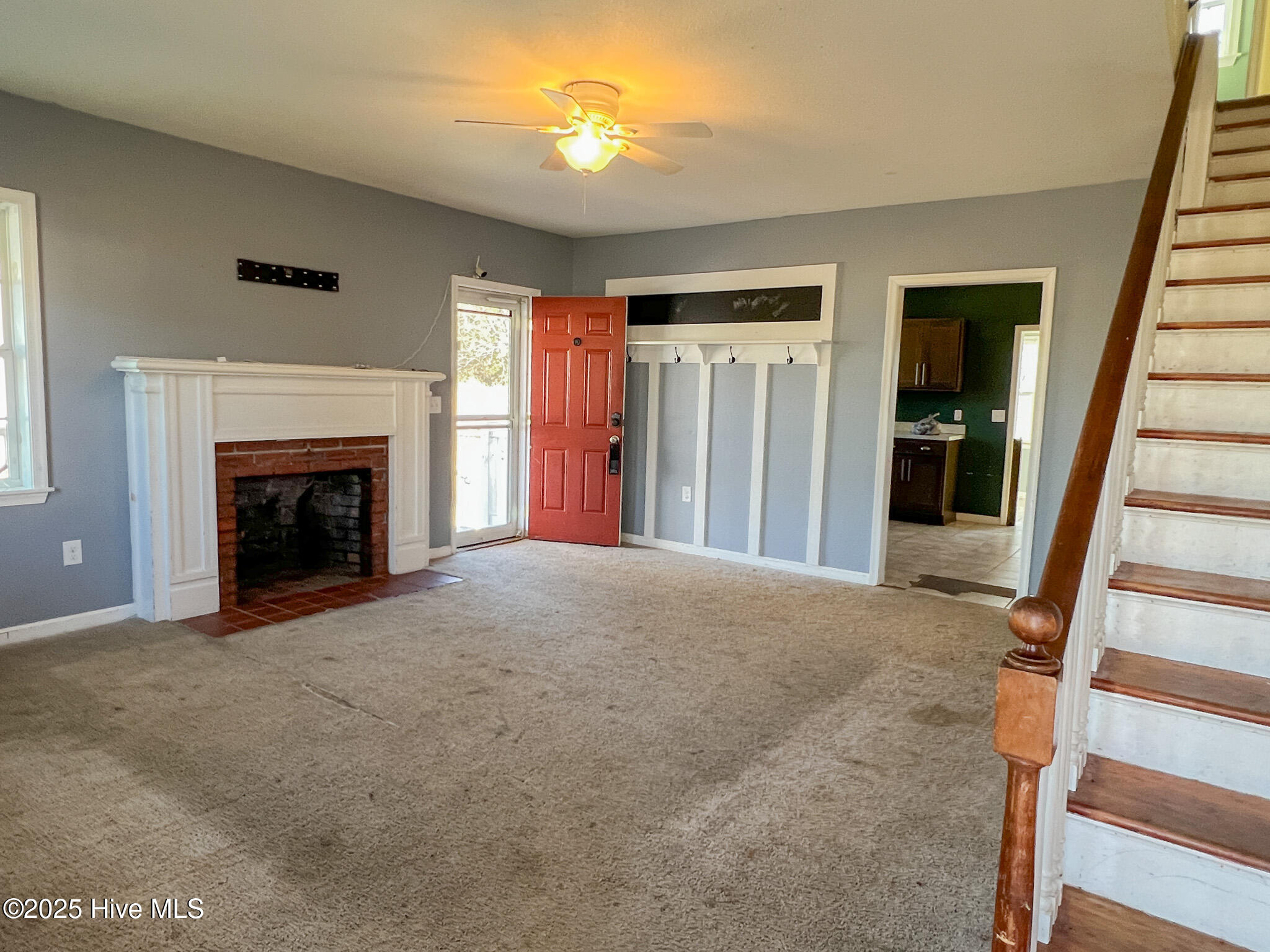 403 Spencers Avenue Property Photo 4