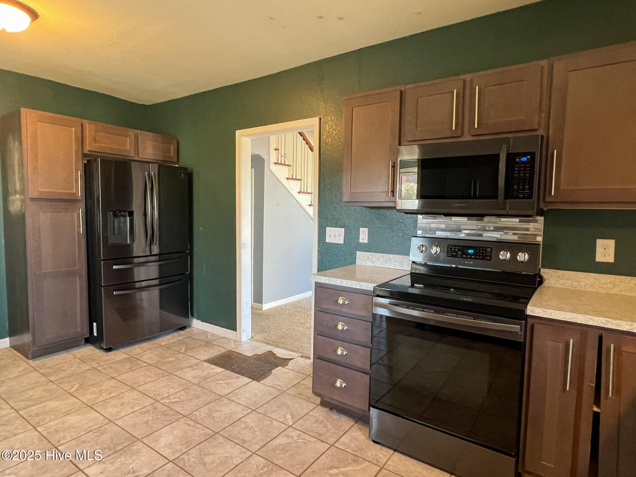 403 Spencers Avenue Property Photo 7
