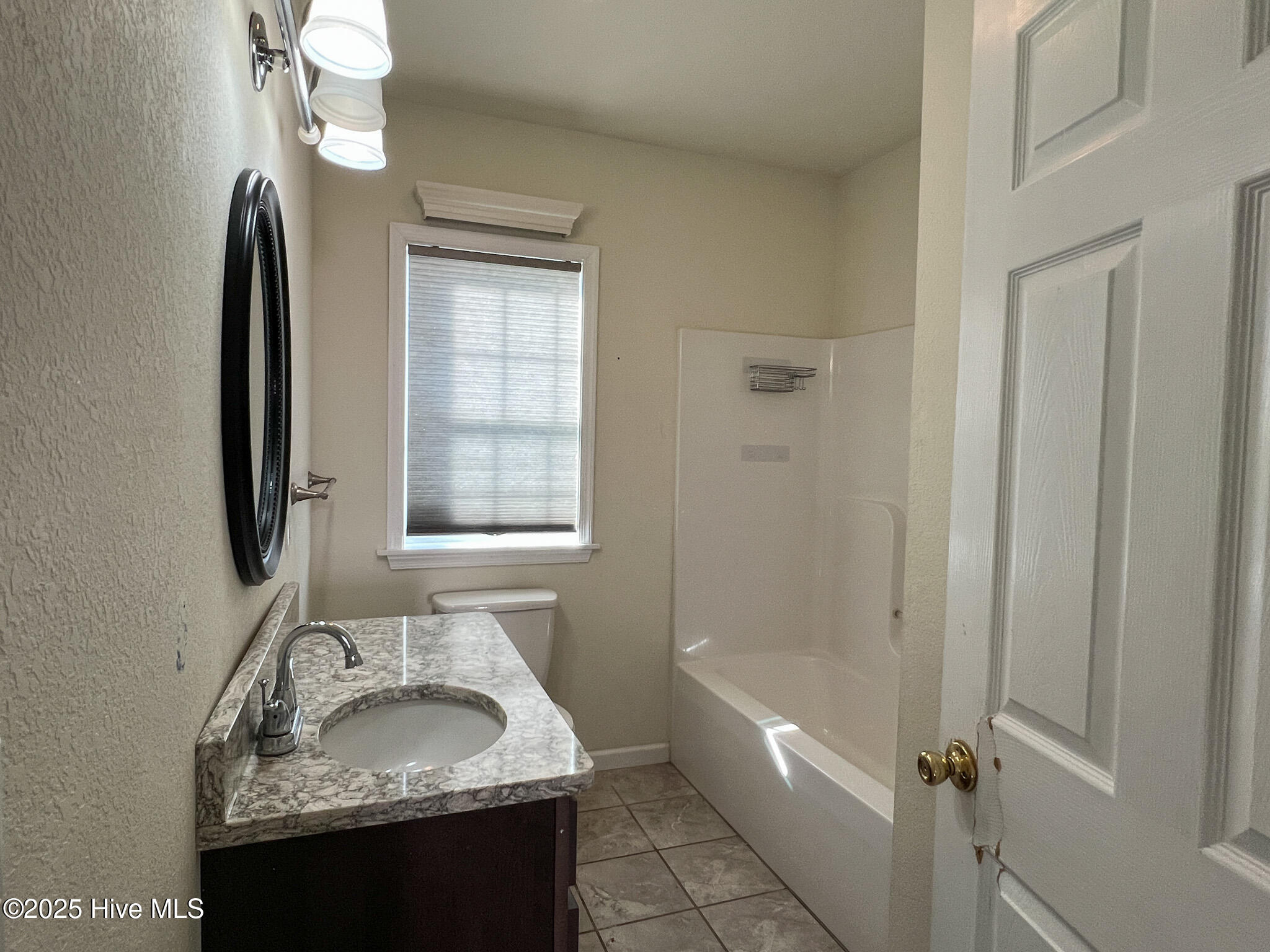 403 Spencers Avenue Property Photo 10