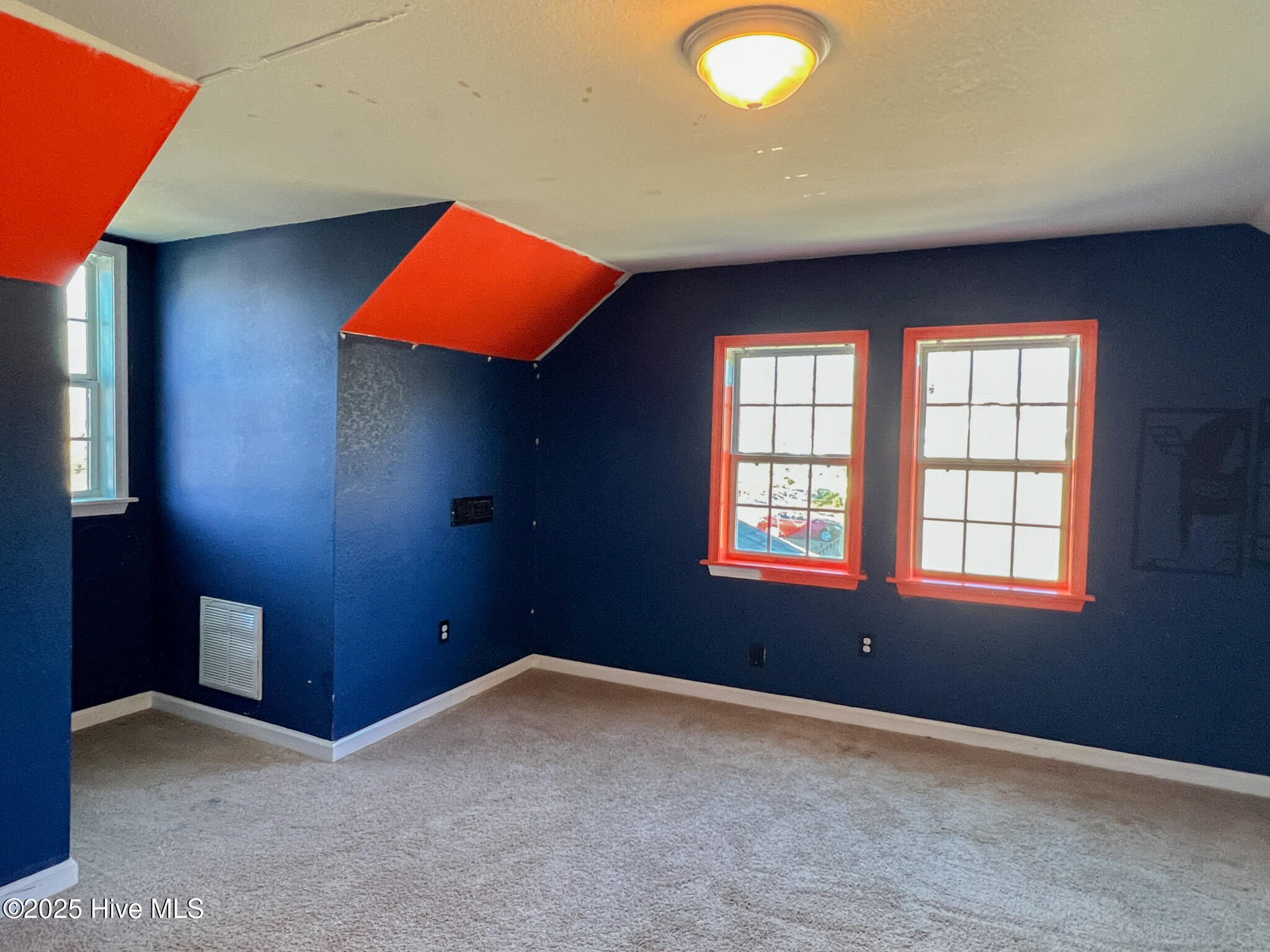 403 Spencers Avenue Property Photo 13