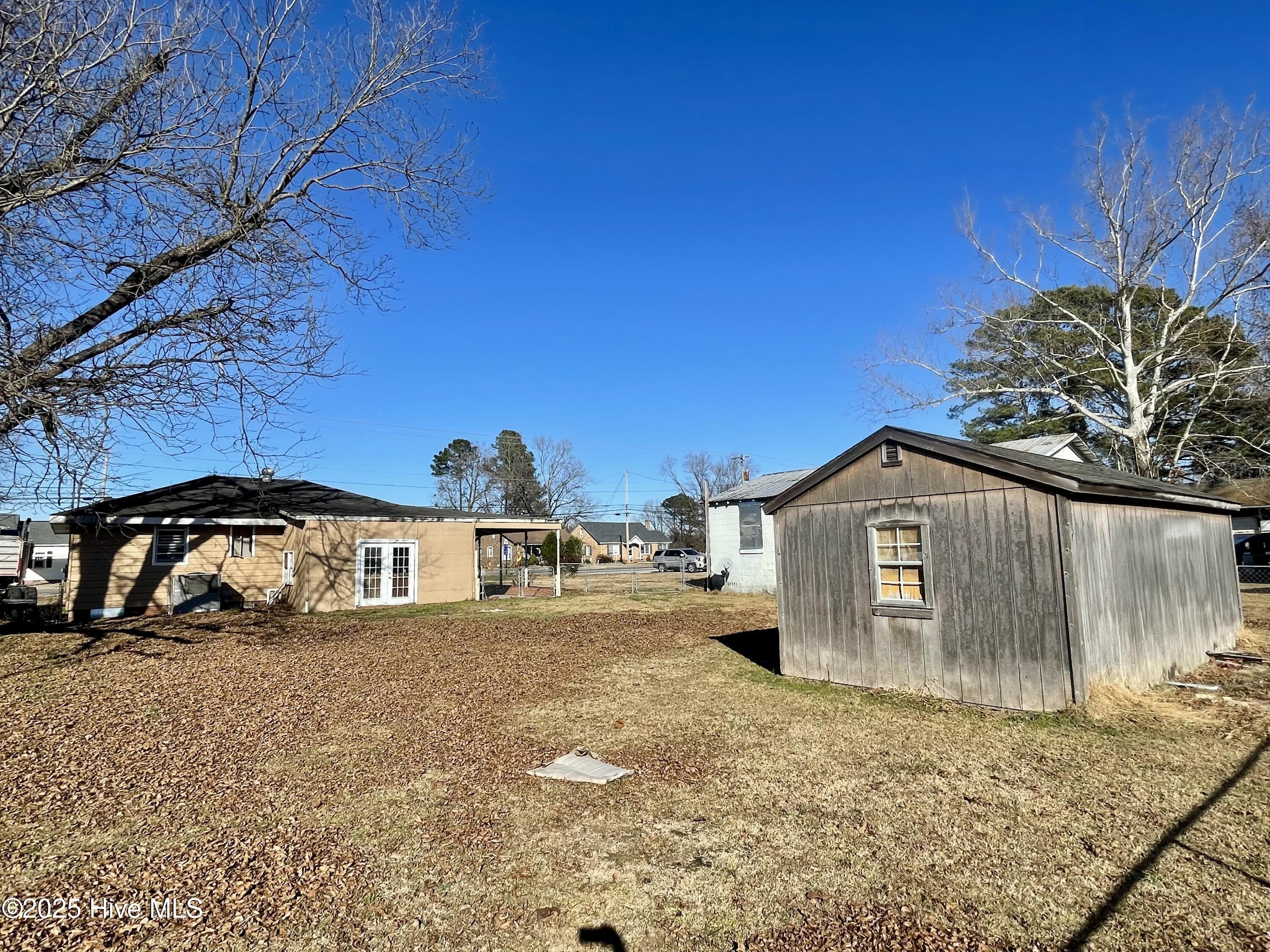 1815 W Main Street Property Photo 6