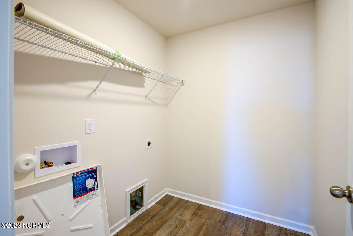 1129 Middlecrest Drive Property Photo 40