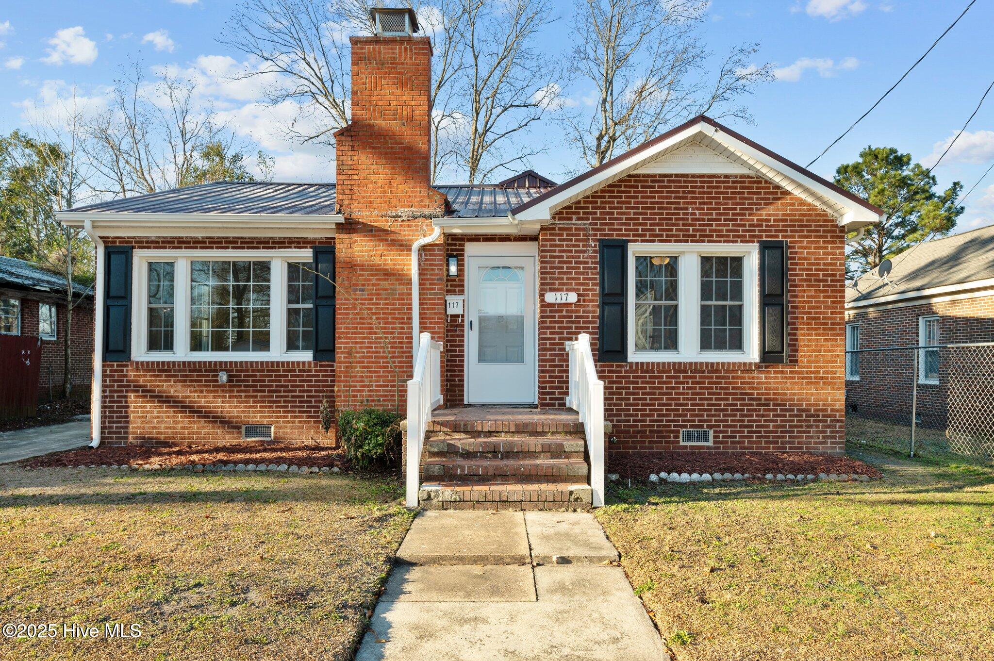 117 Reddick Street Property Photo