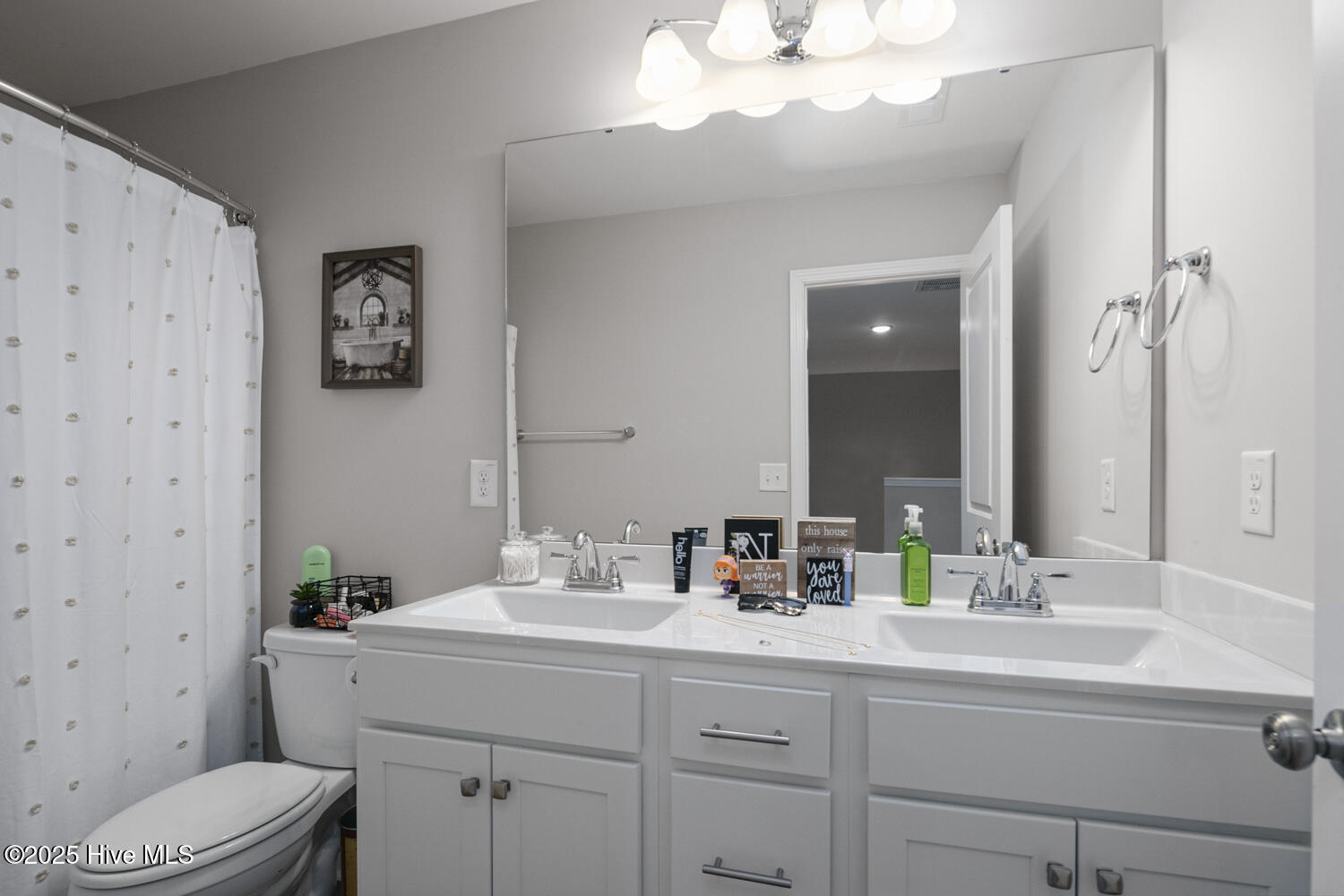 3216 Carriden Drive Property Photo 8