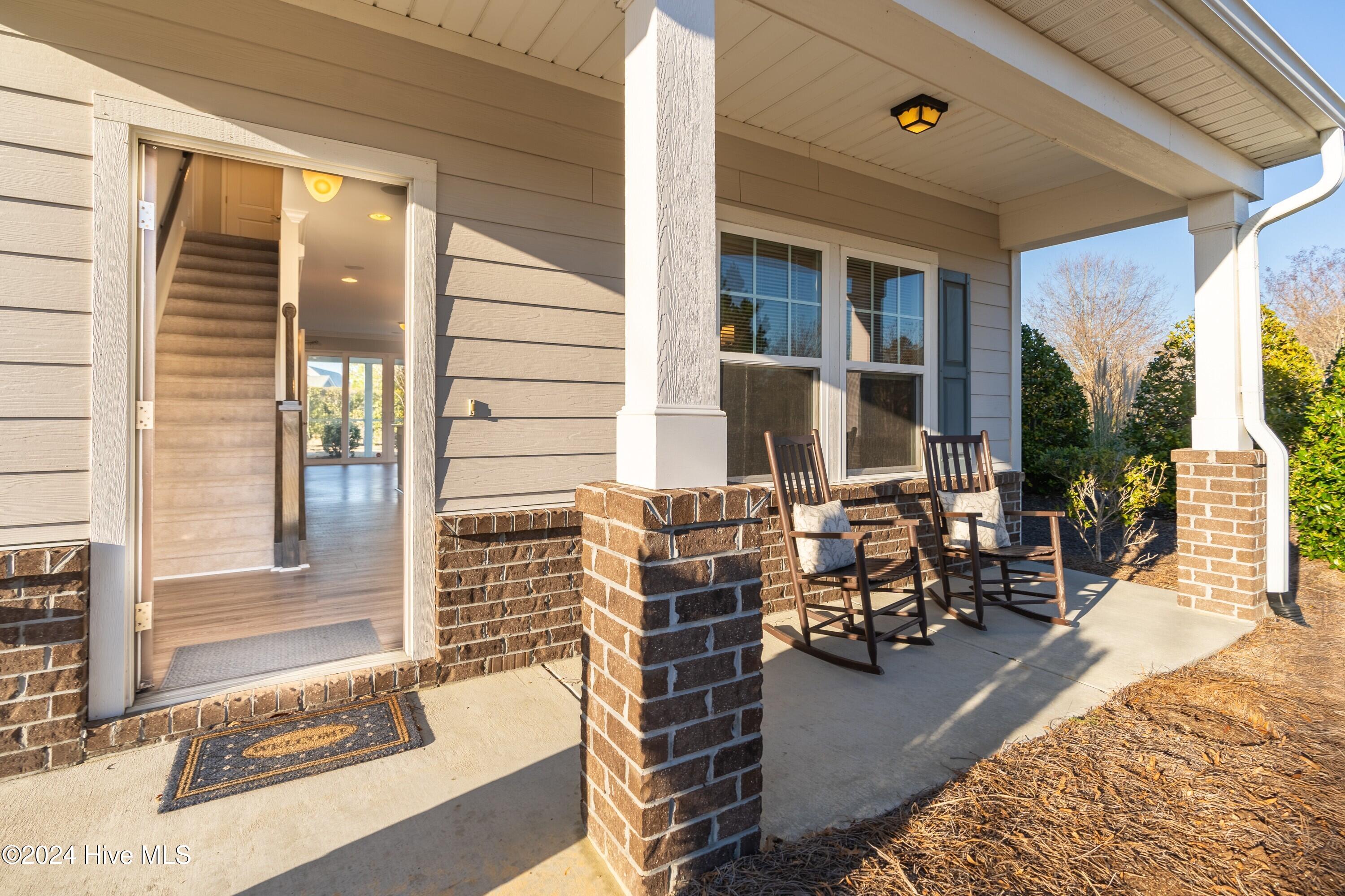 4010 Druids Glen Drive Property Photo 3