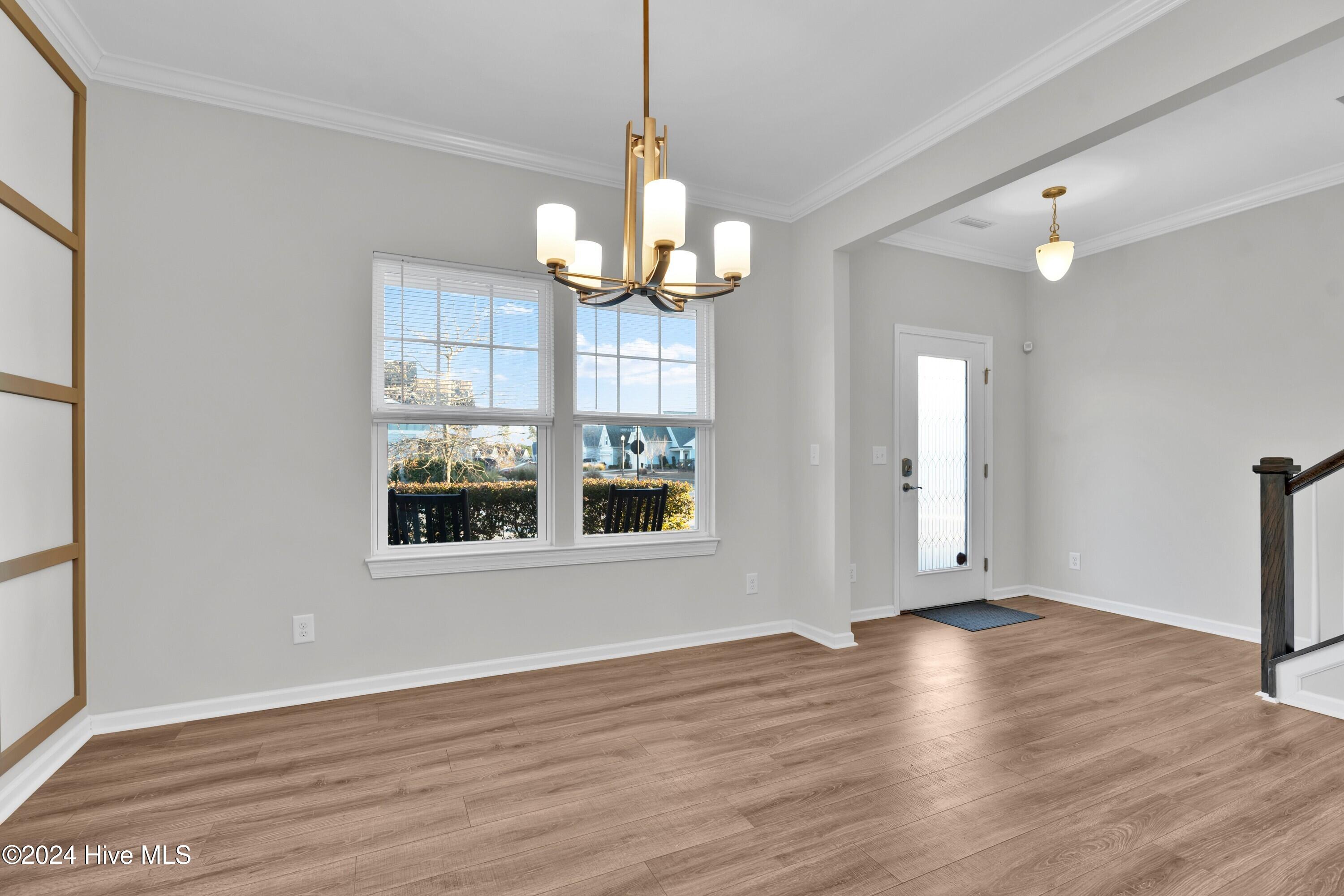 4010 Druids Glen Drive Property Photo 7
