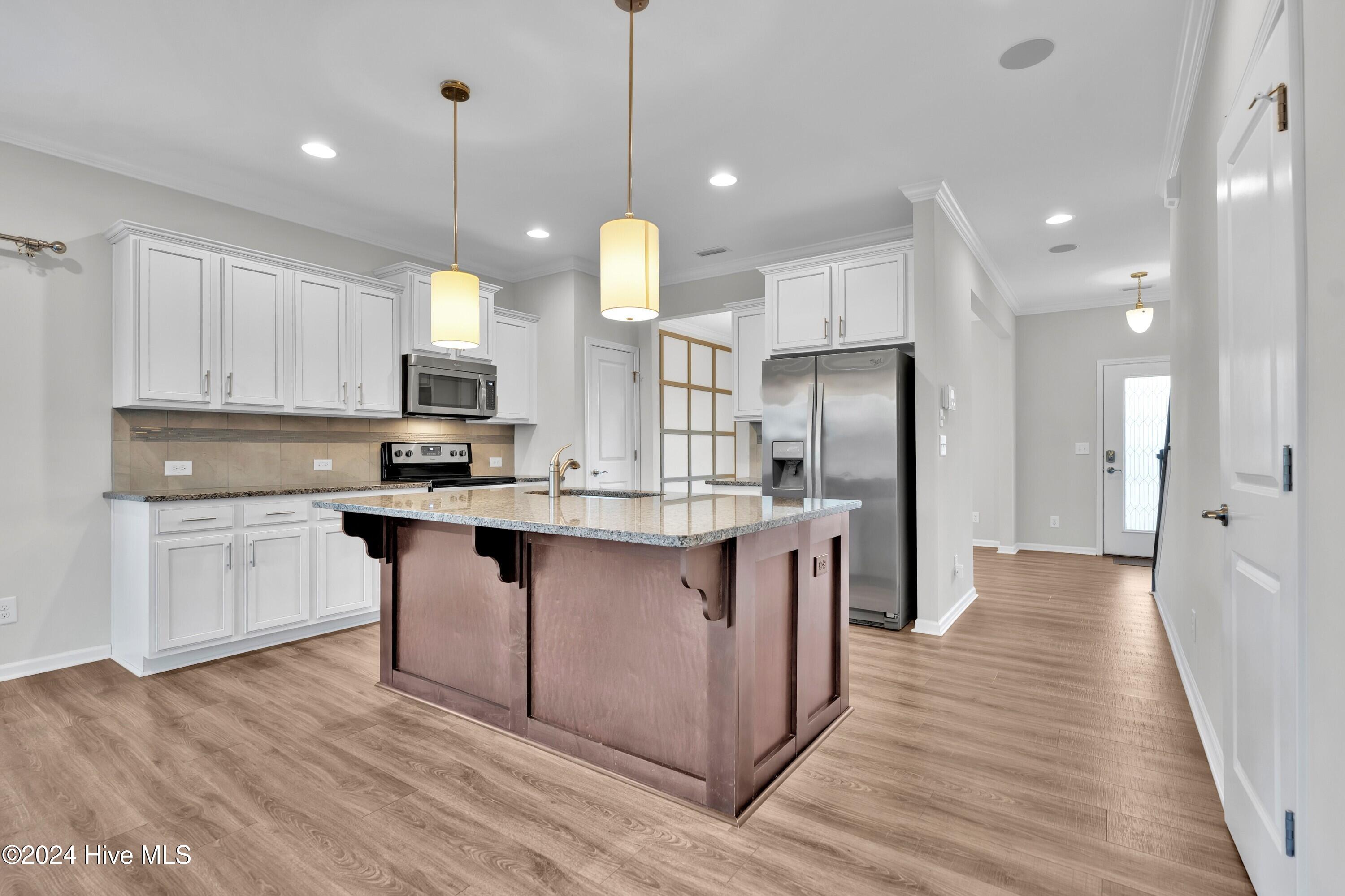 4010 Druids Glen Drive Property Photo 12