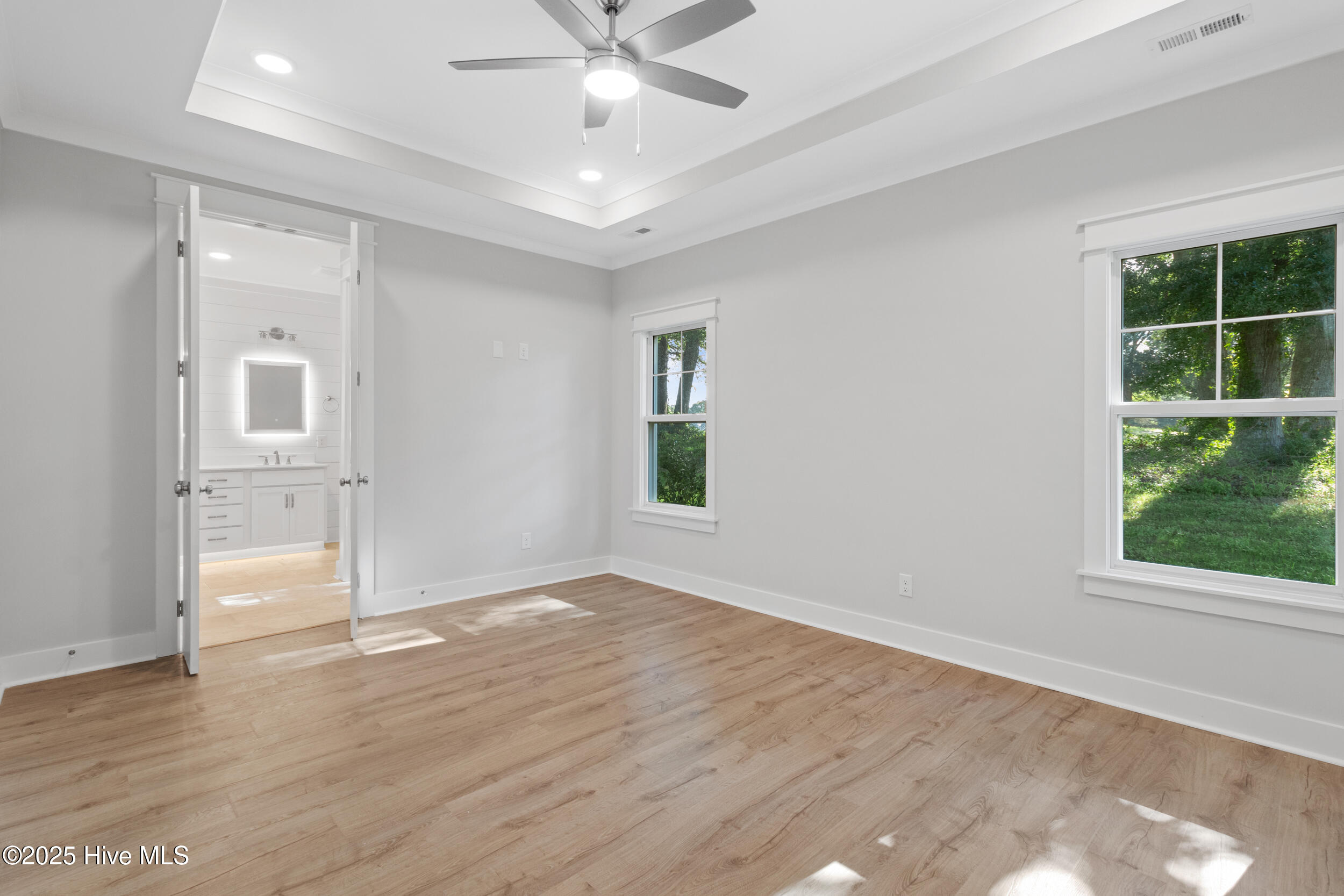 2062 Greenside Manor Drive Property Photo 21