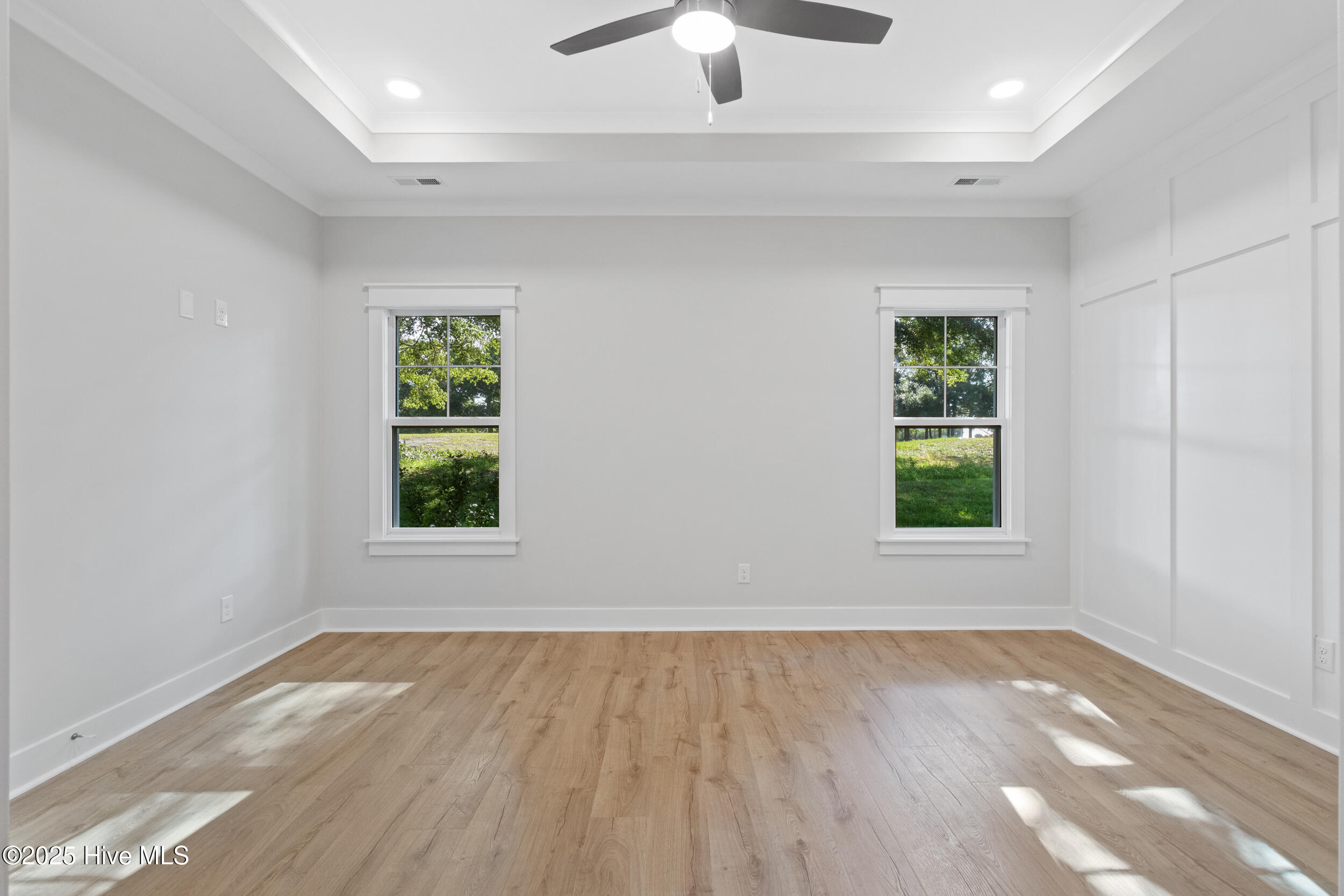2062 Greenside Manor Drive Property Photo 23