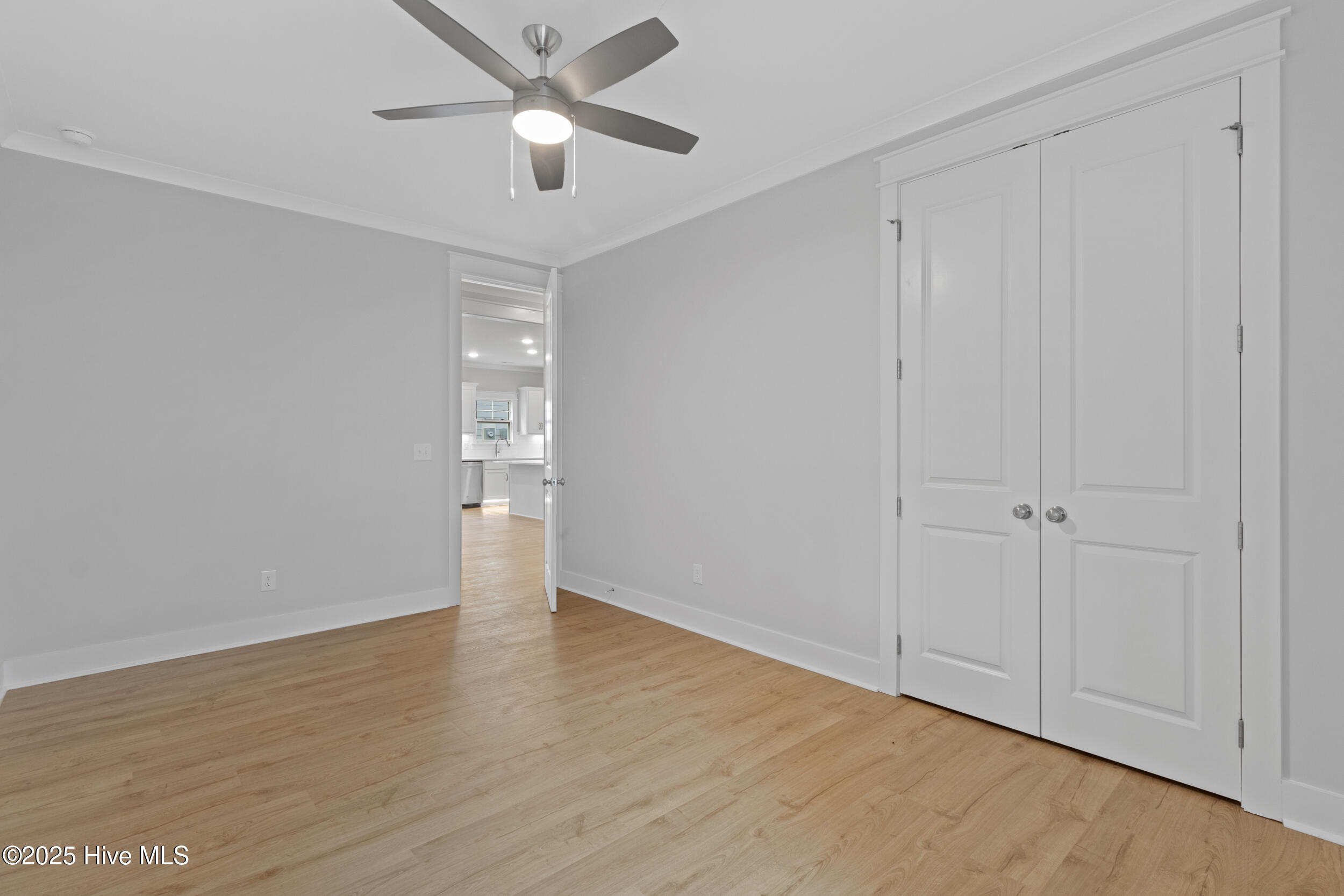 2062 Greenside Manor Drive Property Photo 27