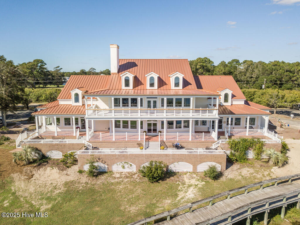 2062 Greenside Manor Drive Property Photo 48