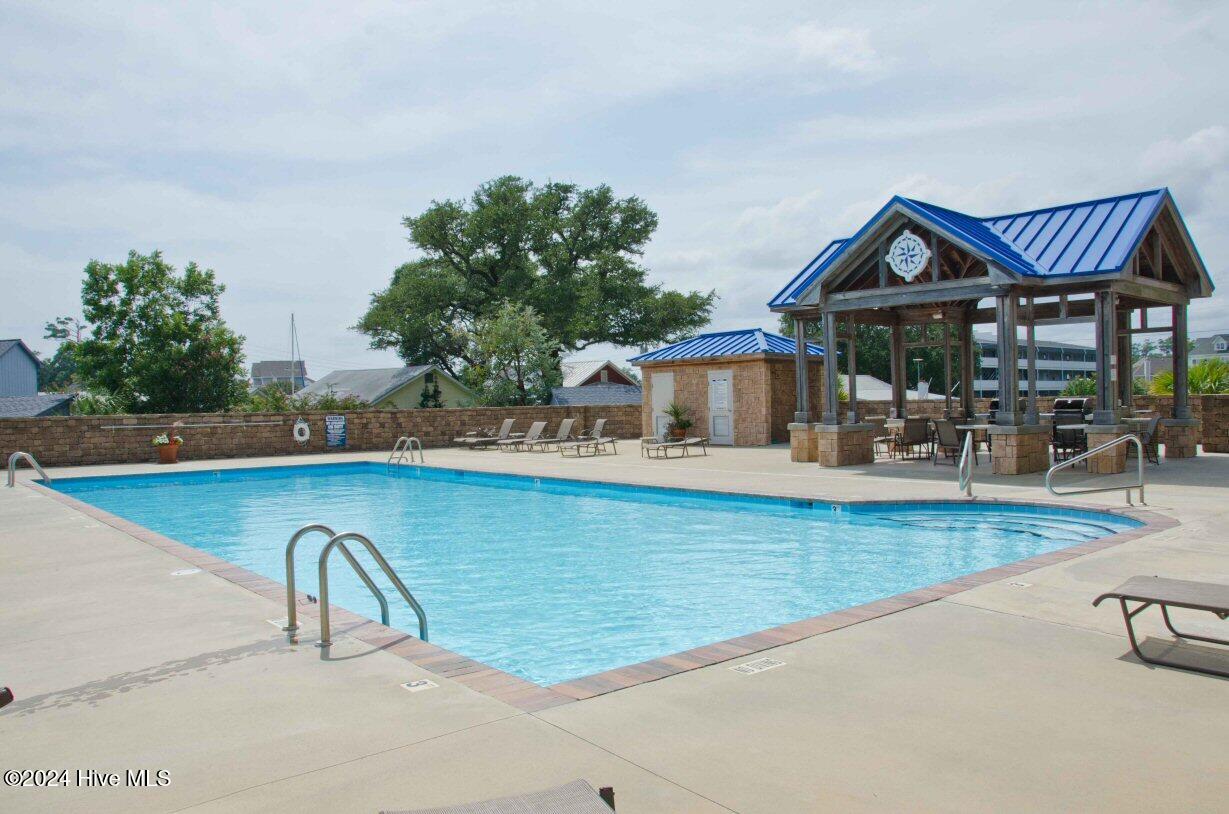 4425 Arendell Street 303 Harborside Club At 70 West Property Photo 41