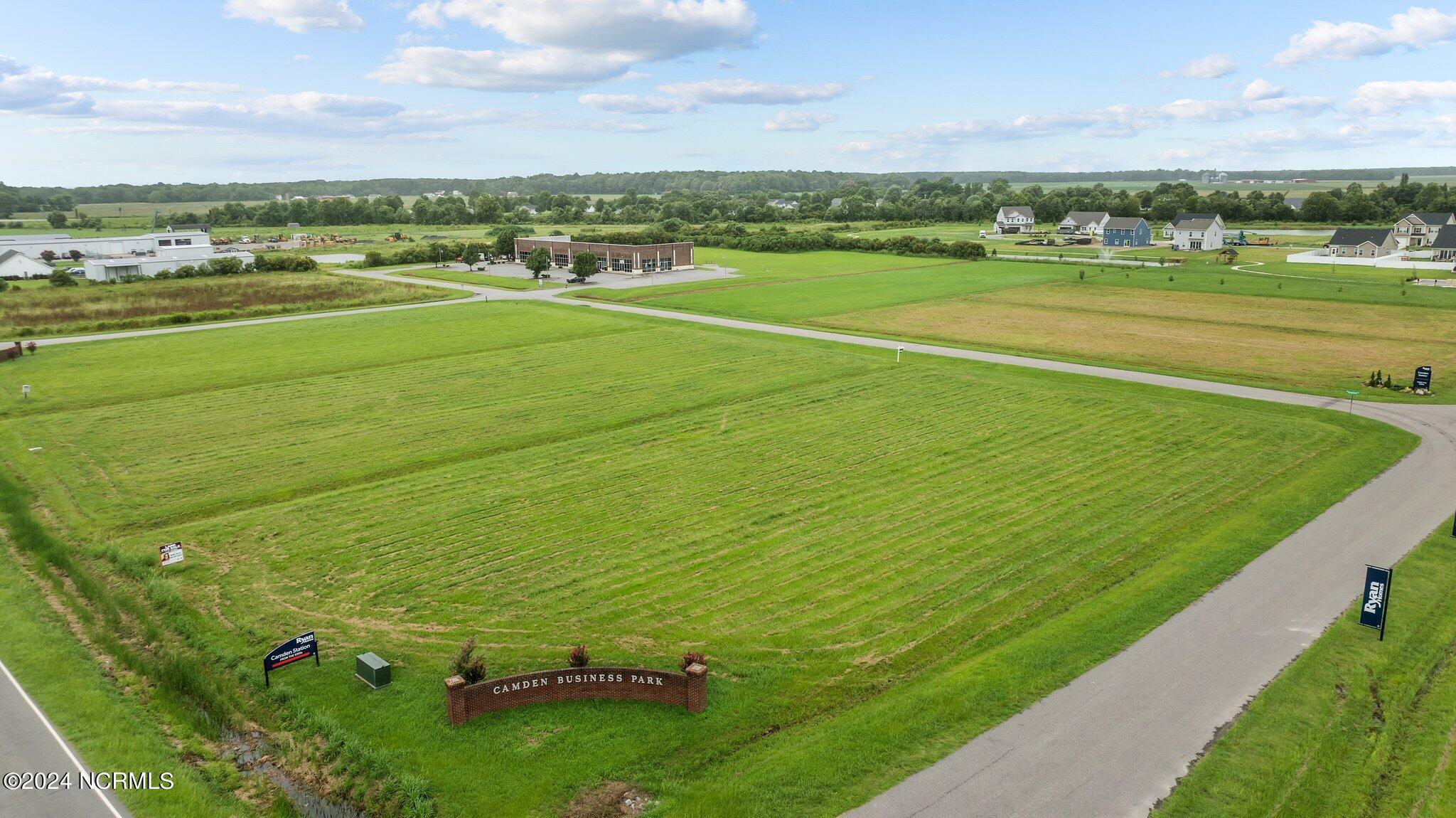 109 Investors Way Property Photo 8
