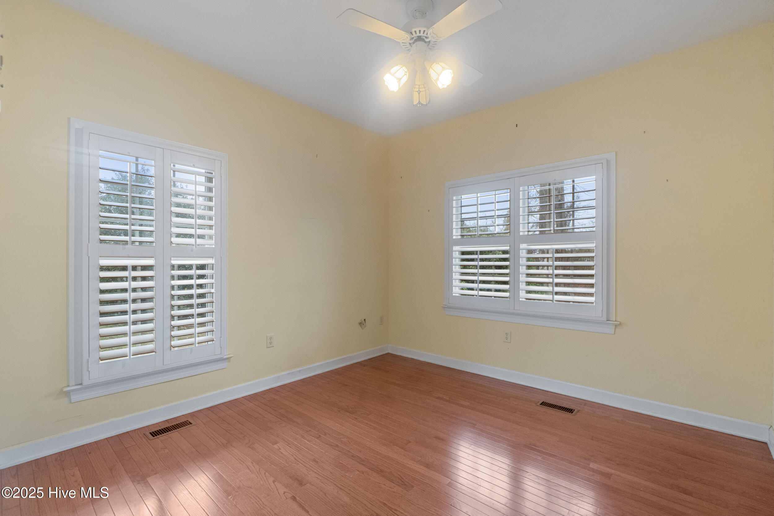 204 Blair Court Property Photo 13