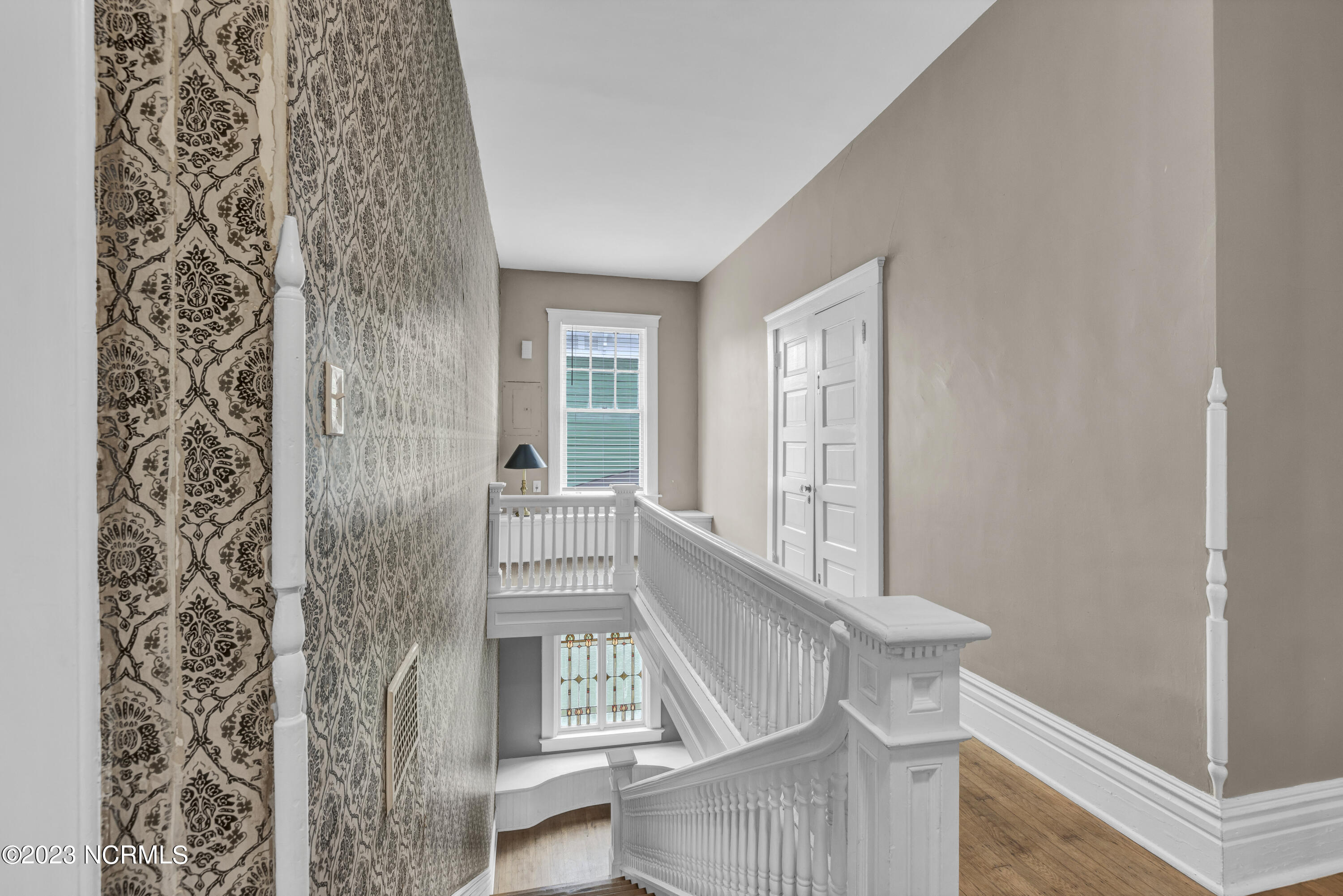 106 S 5th Avenue Property Photo 30