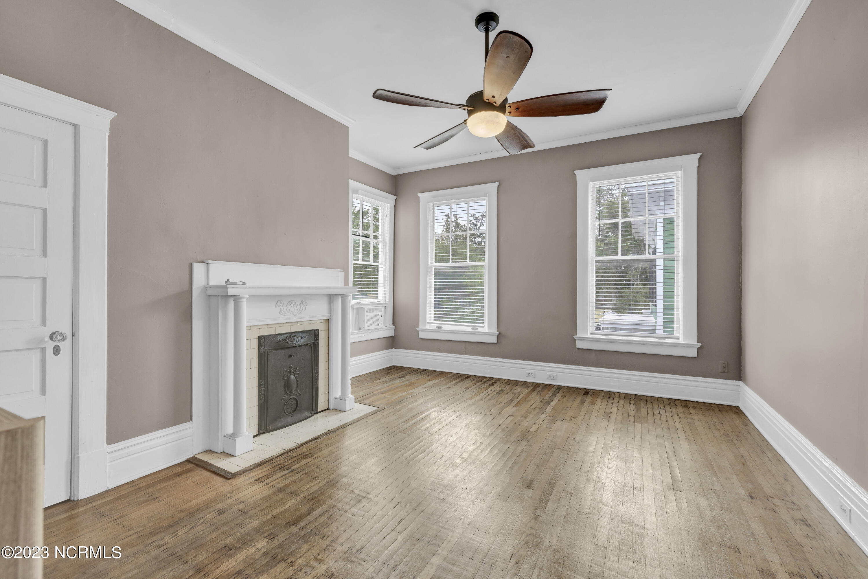 106 S 5th Avenue Property Photo 43