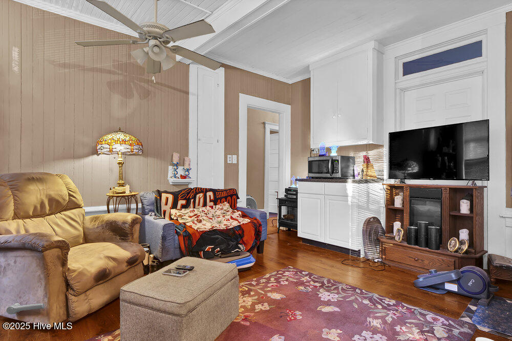 106 S 5th Avenue Property Photo 47