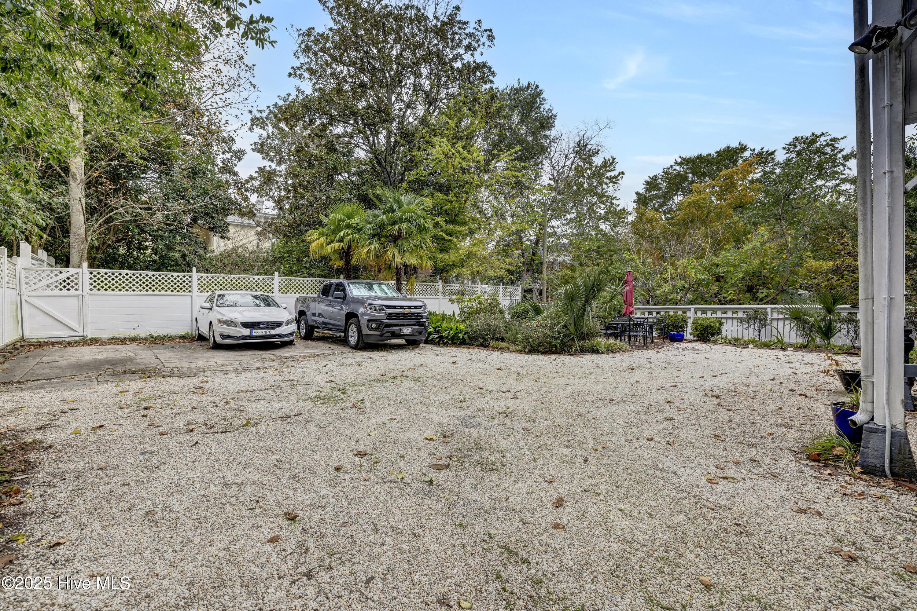 106 S 5th Avenue Property Photo 66