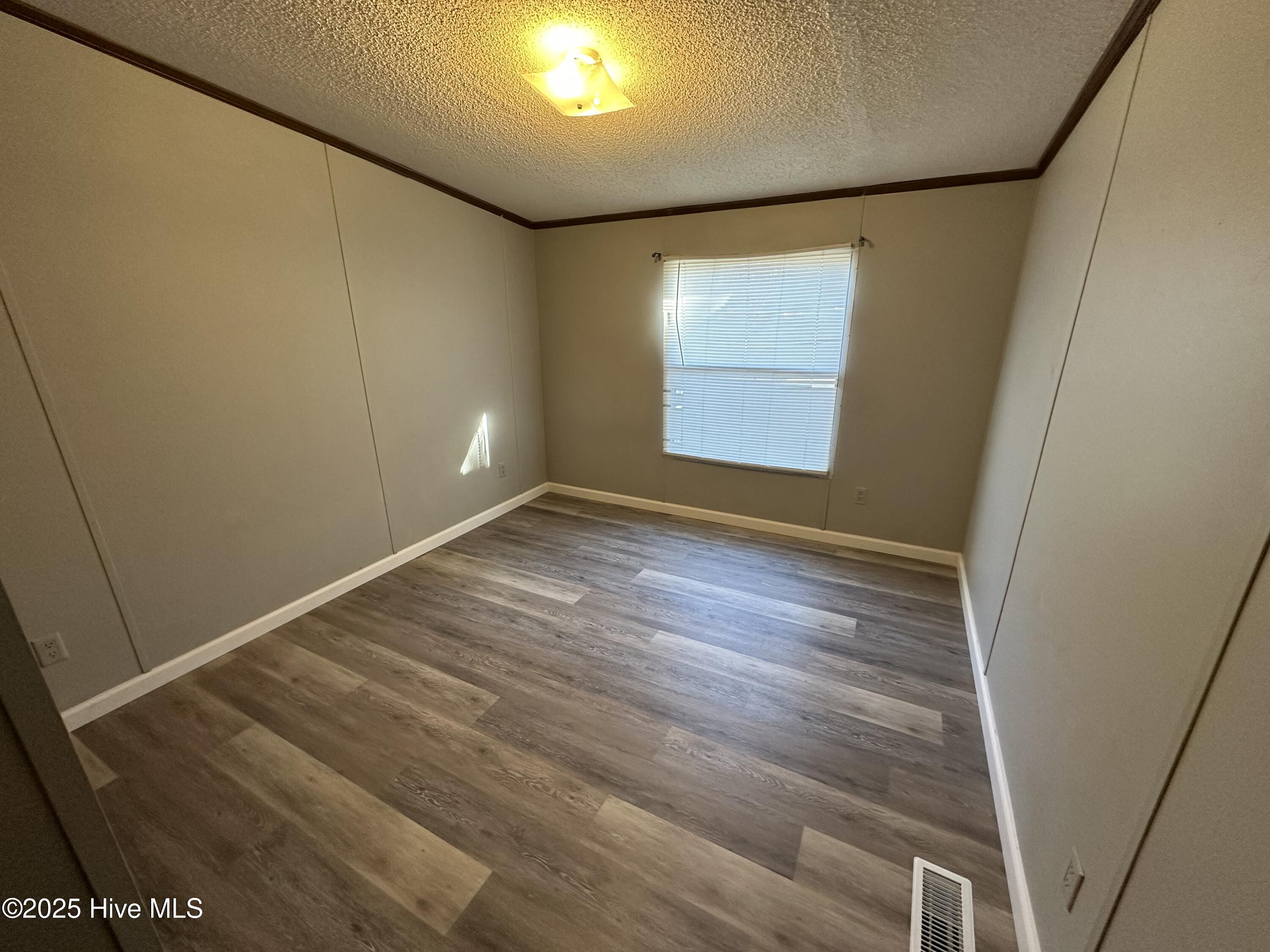 21960 Katawba Drive Property Photo 6