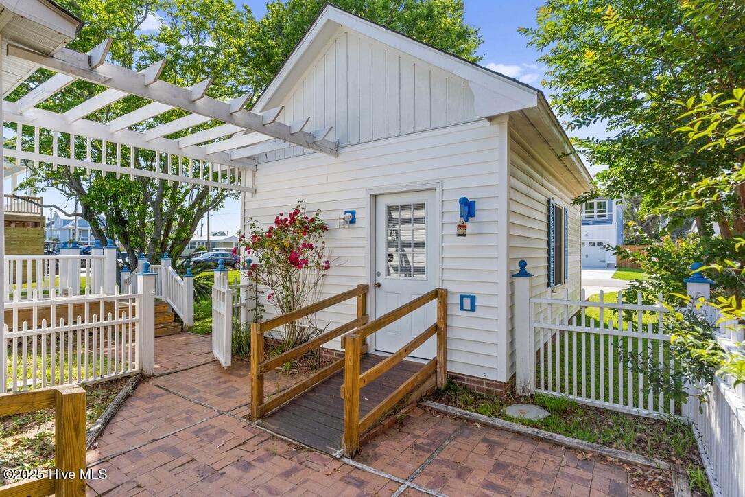 1613 Pinfish Lane Property Photo 43